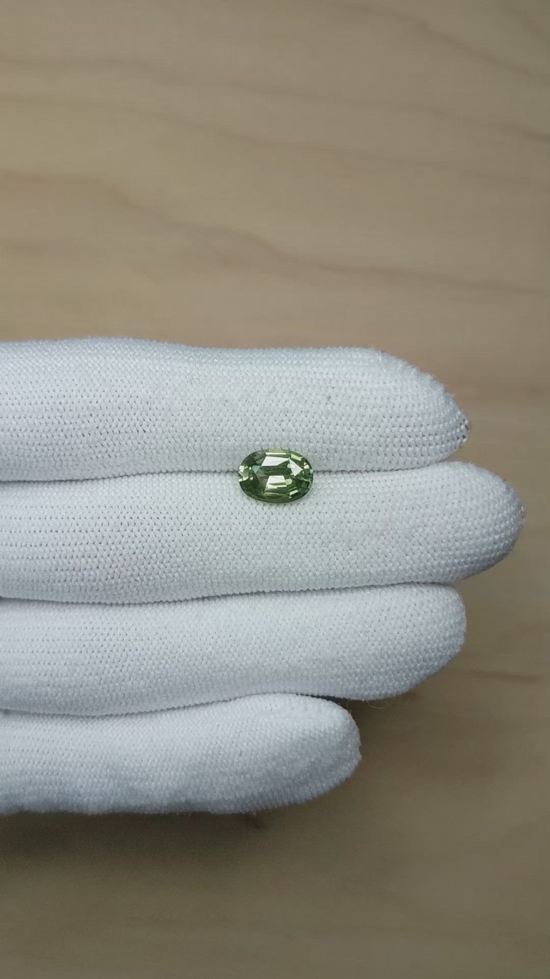 2.87 Ct. Green Sapphire from Ceylon (Sri Lanka) Size Video