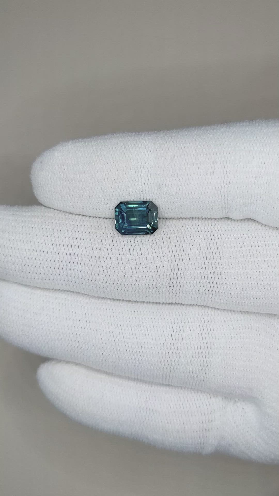 2.55 Ct. Greenish Blue Sapphire from Ceylon (Sri Lanka) Size Video