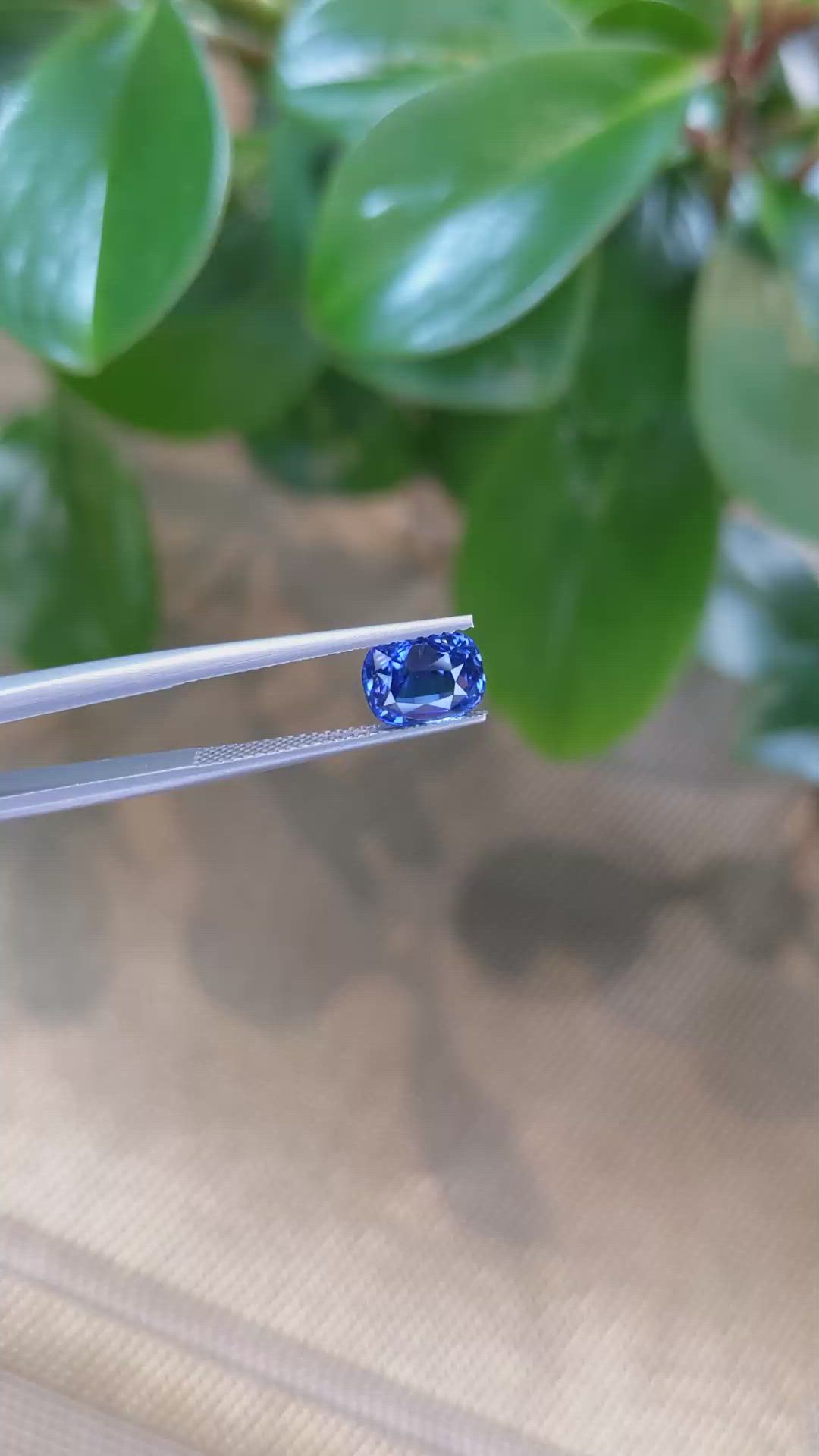 2.58 Ct. Blue Sapphire from Ceylon (Sri Lanka) Size Video