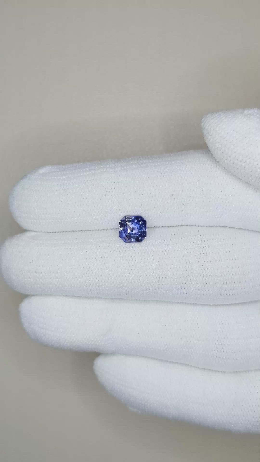1.08 Ct. Bi Color Sapphire from Ceylon (Sri Lanka) Size Video