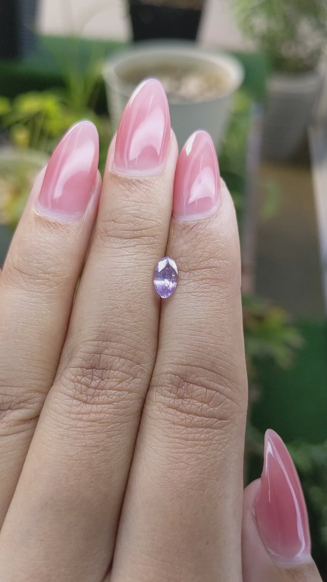 0.67 Ct. Pinkish Purple Sapphire from Ceylon (Sri Lanka) Size Video