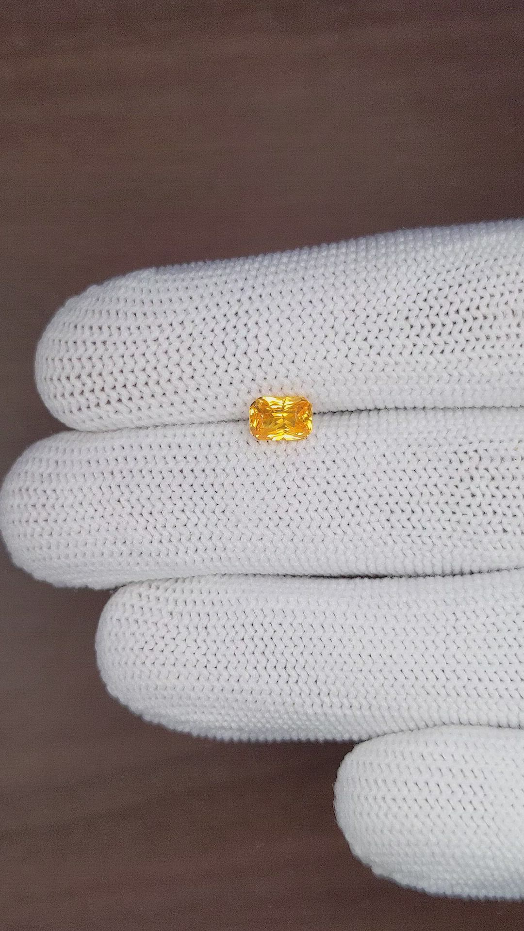 1.10 Ct. Orangish Yellow Sapphire from Ceylon (Sri Lanka) Size Video
