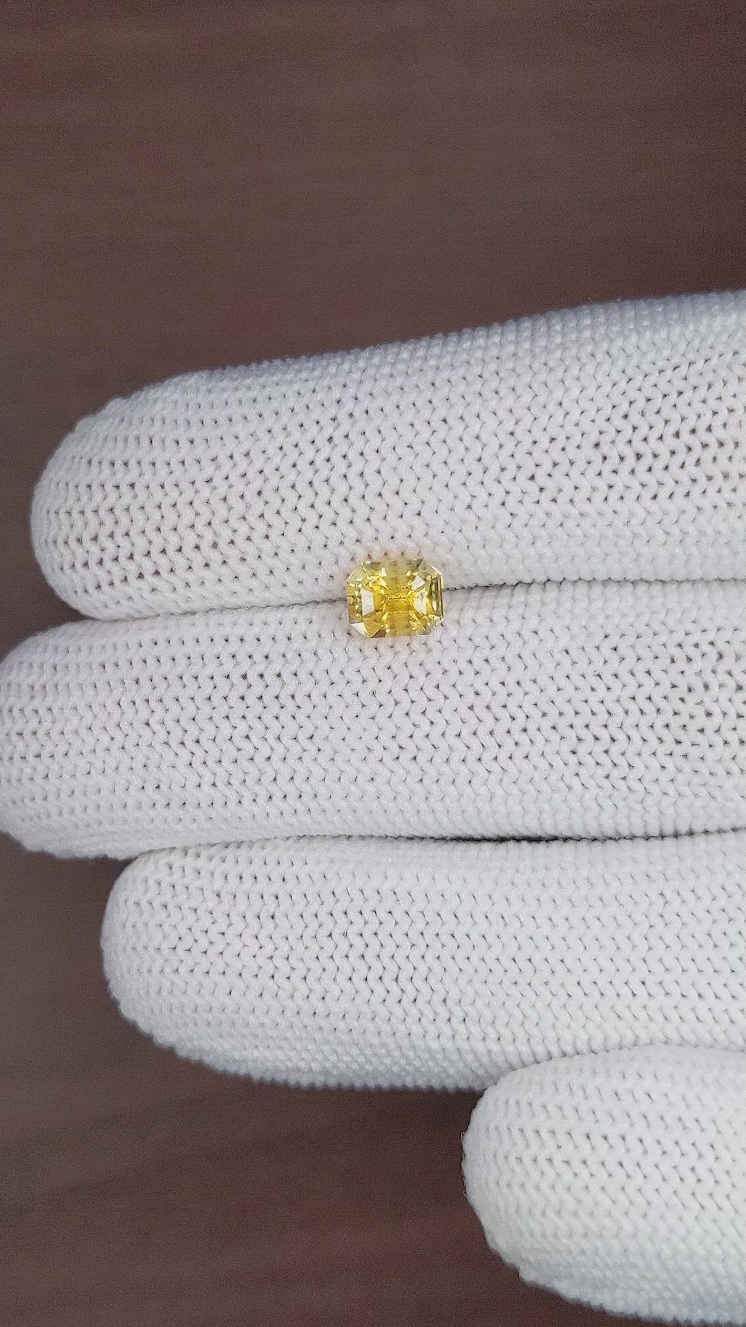 1.53 Ct. Yellow Sapphire from Ceylon (Sri Lanka) Size Video