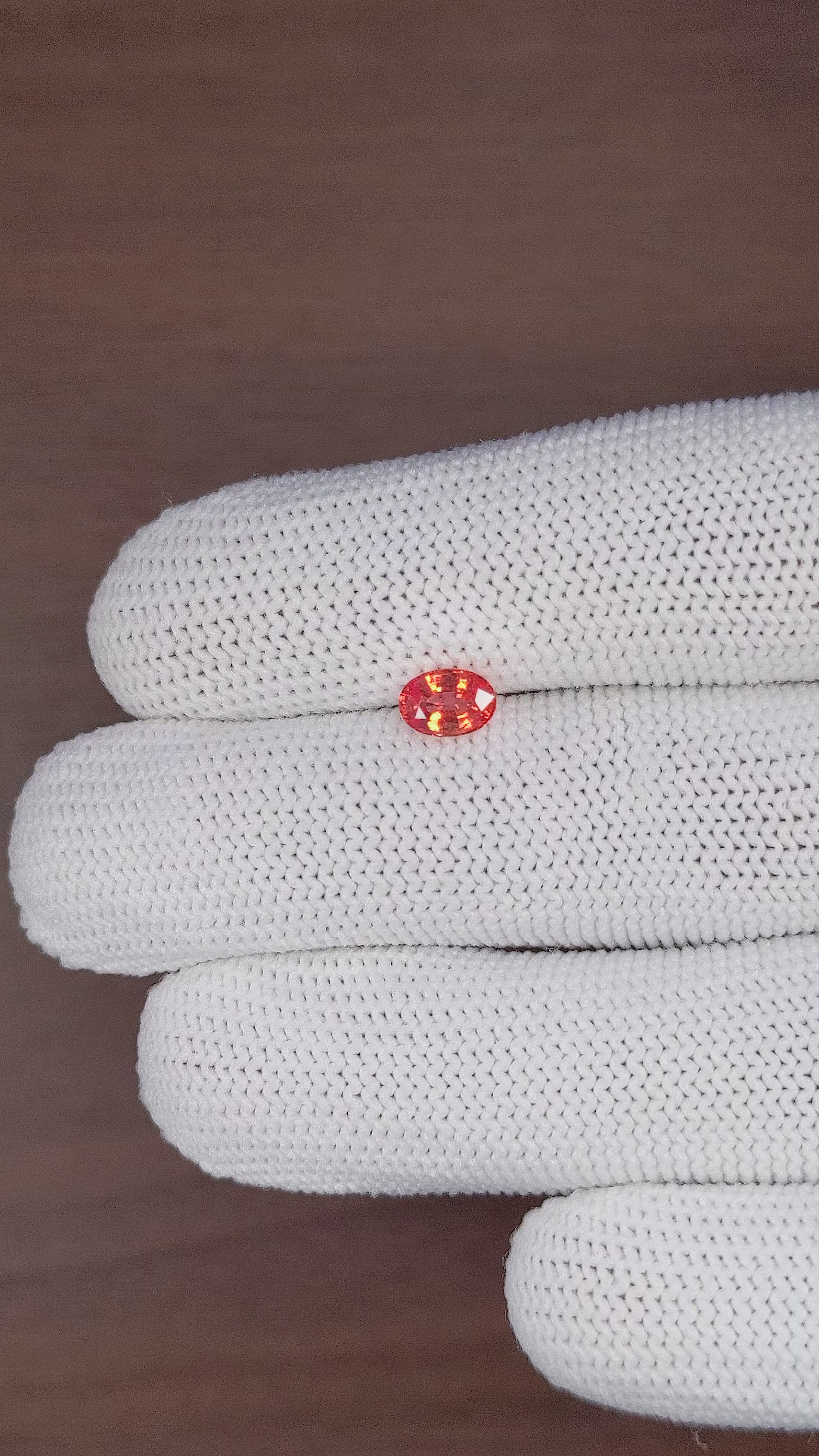 0.82 Ct. Reddish Orange Sapphire from Ceylon (Sri Lanka) Size Video