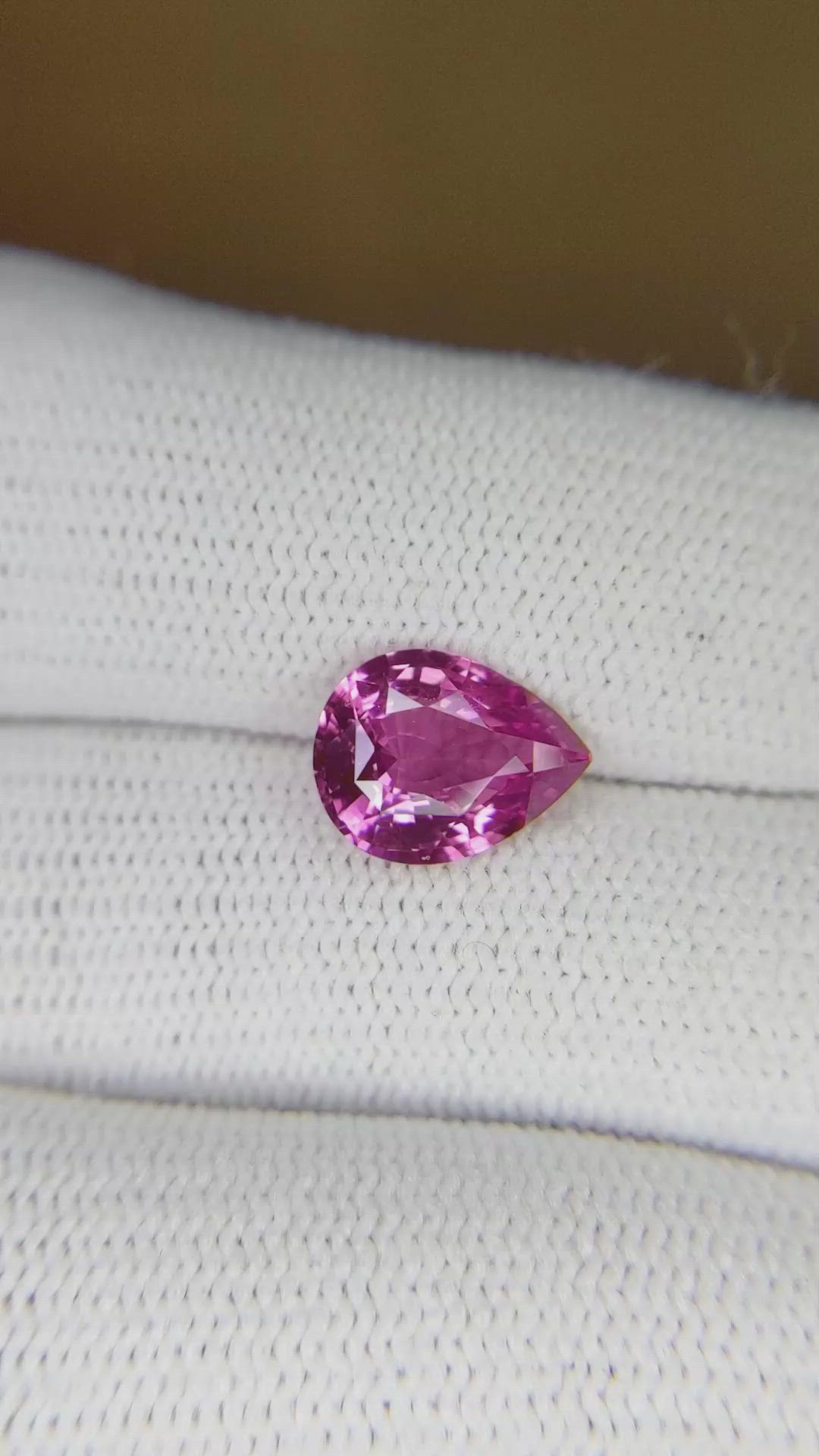 2.55 Ct. Pink Sapphire from Ceylon (Sri Lanka) Size Video
