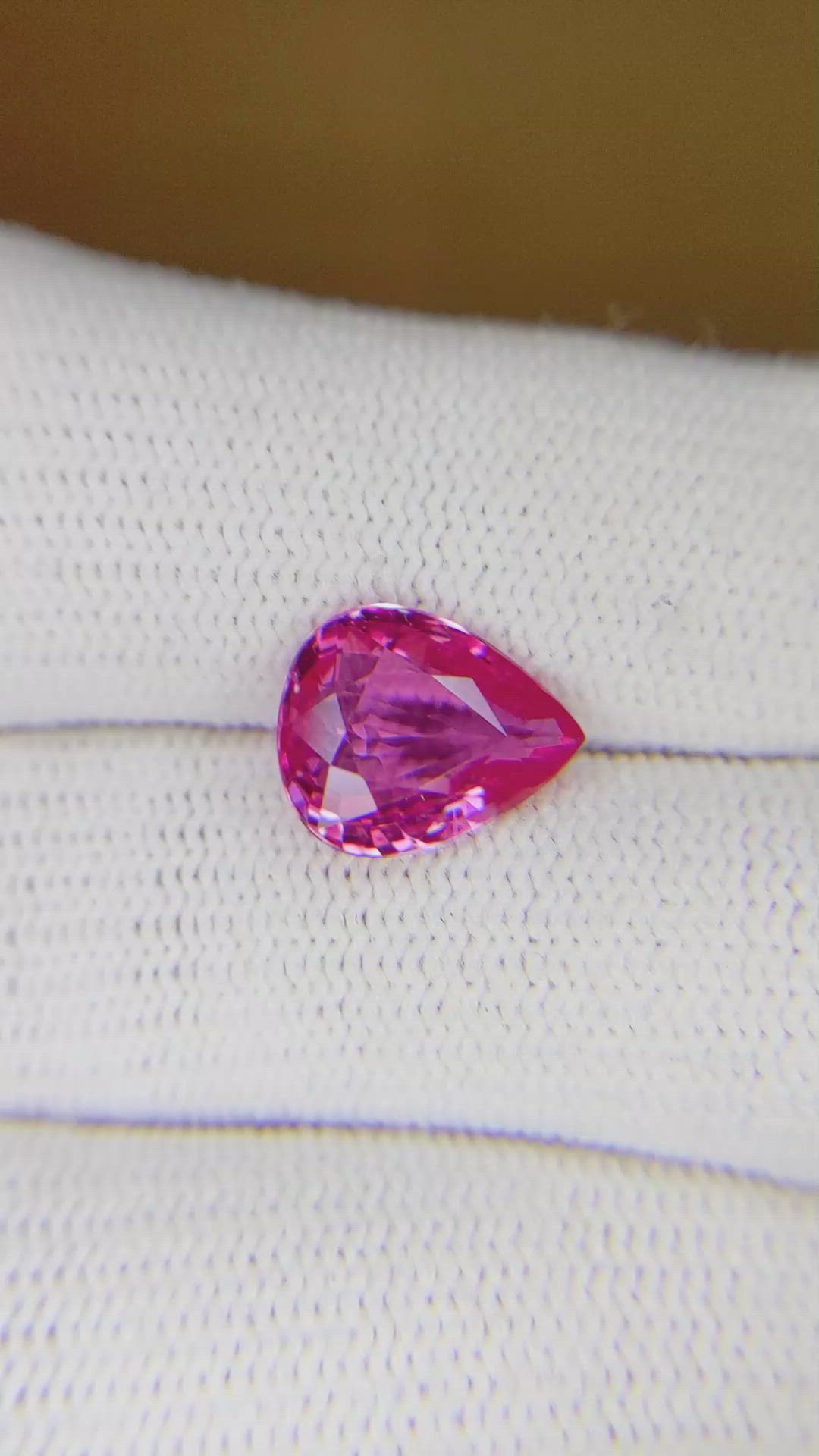 3.00 Ct. Reddish Pink Sapphire from Ceylon (Sri Lanka) Size Video