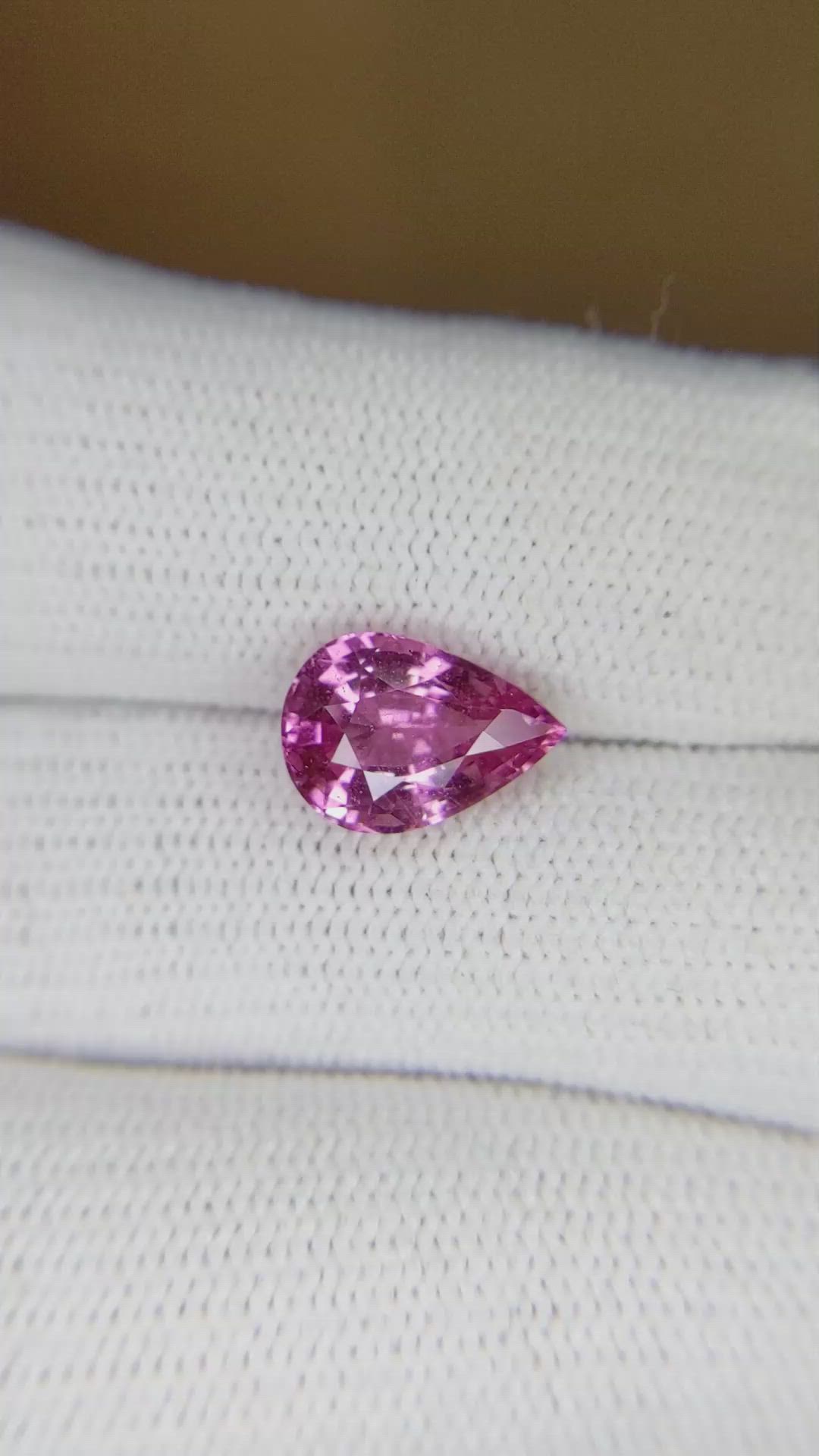 3.05 Ct. Pink Sapphire from Ceylon (Sri Lanka) Size Video