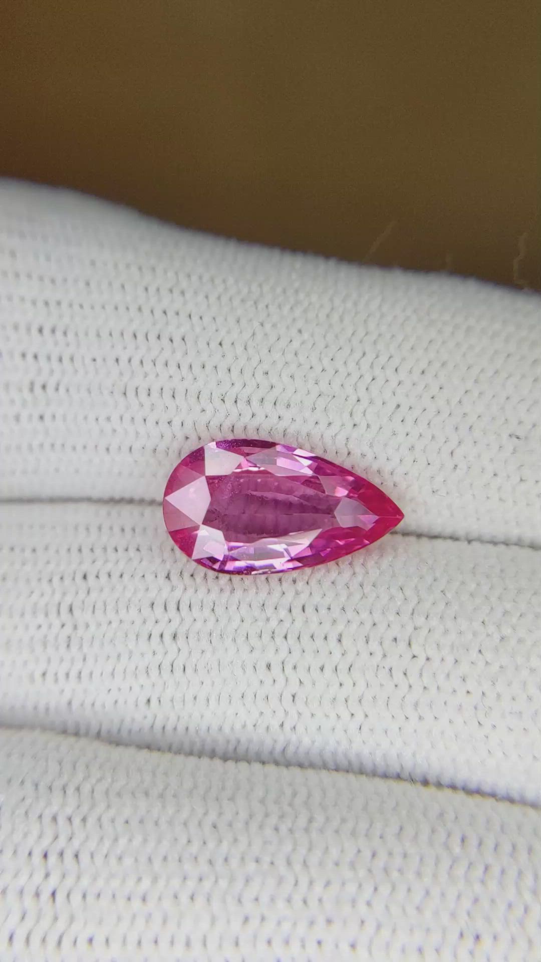 3.14 Ct. Pink Sapphire from Ceylon (Sri Lanka) Size Video
