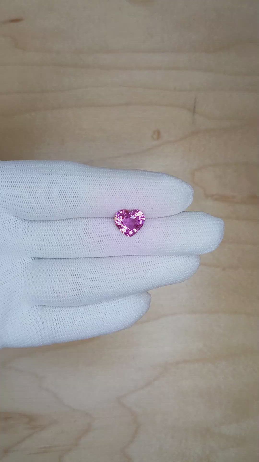 3.76 Ct. Purplish Pink Sapphire from Ceylon (Sri Lanka) Size Video
