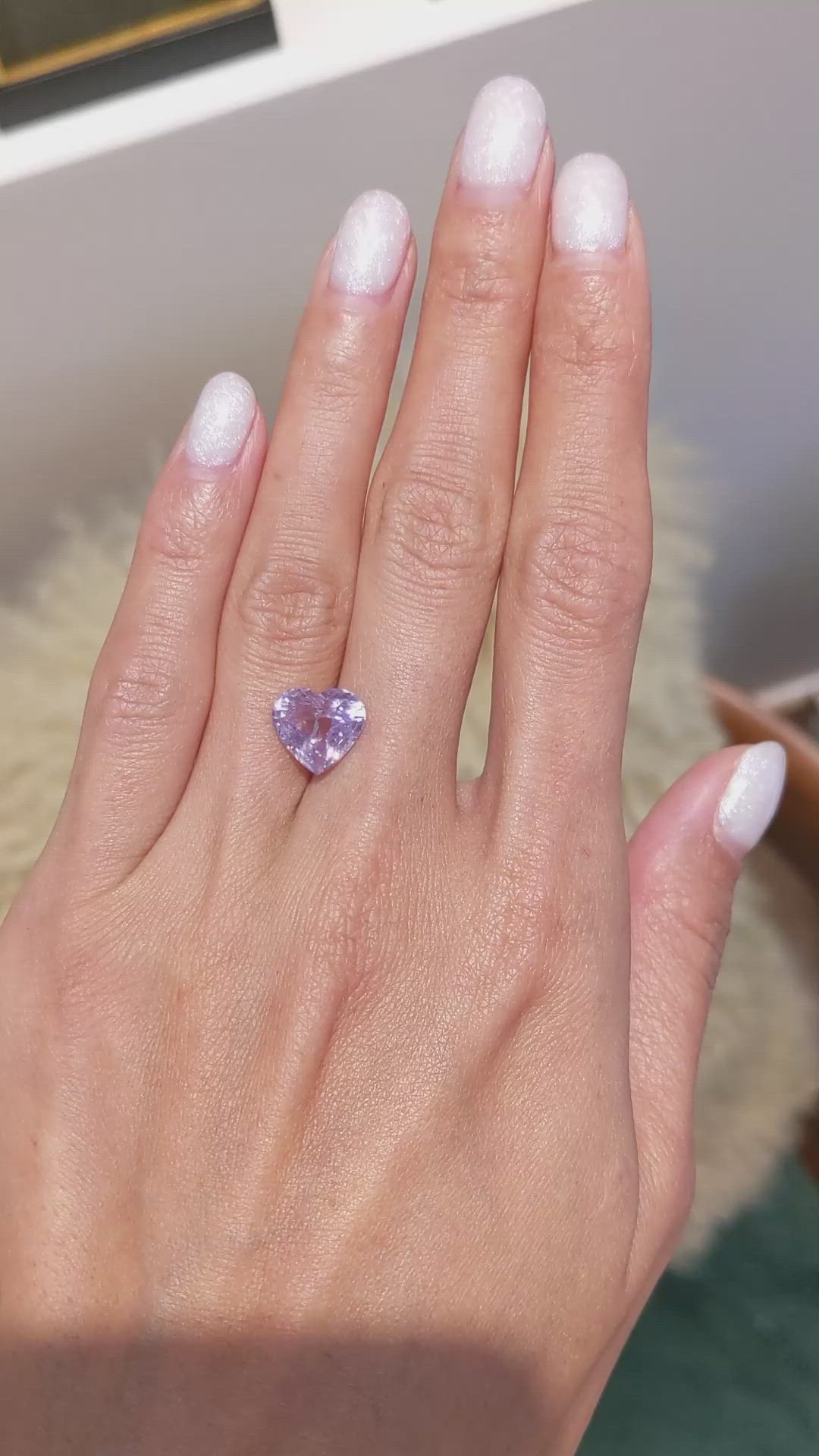 5.18 Ct. Purple Sapphire from Ceylon (Sri Lanka) Size Video