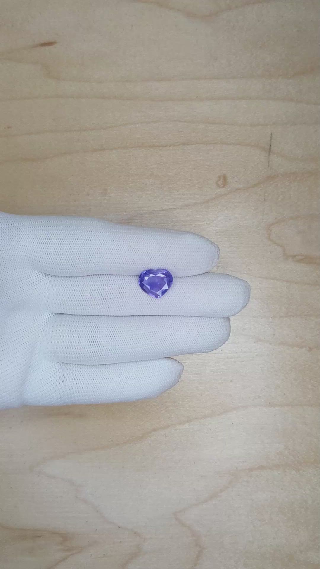 4.10 Ct. Blue Sapphire from Ceylon (Sri Lanka) Size Video