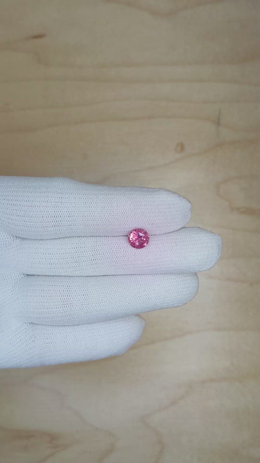 1.55 Ct. Purplish Pink Sapphire from Ceylon (Sri Lanka) Size Video