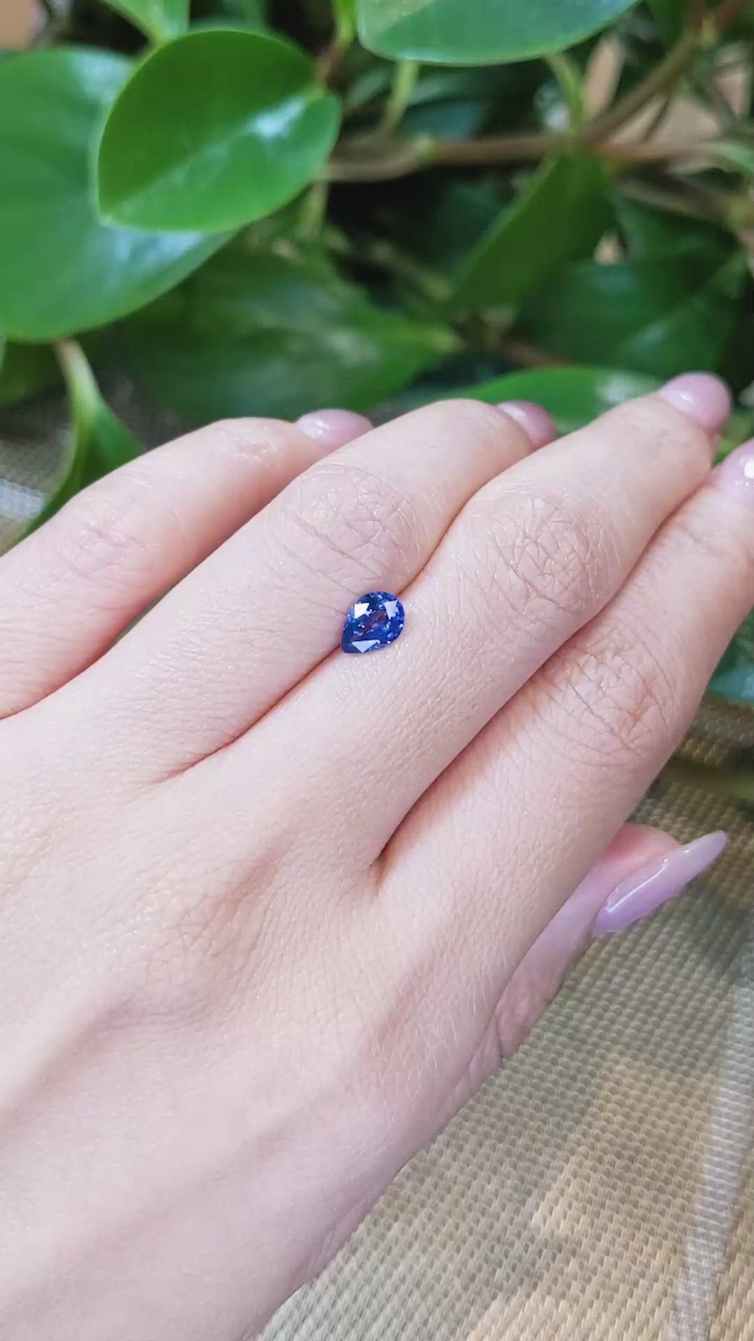 0.86 Ct. Blue Sapphire from Ceylon (Sri Lanka) Size Video