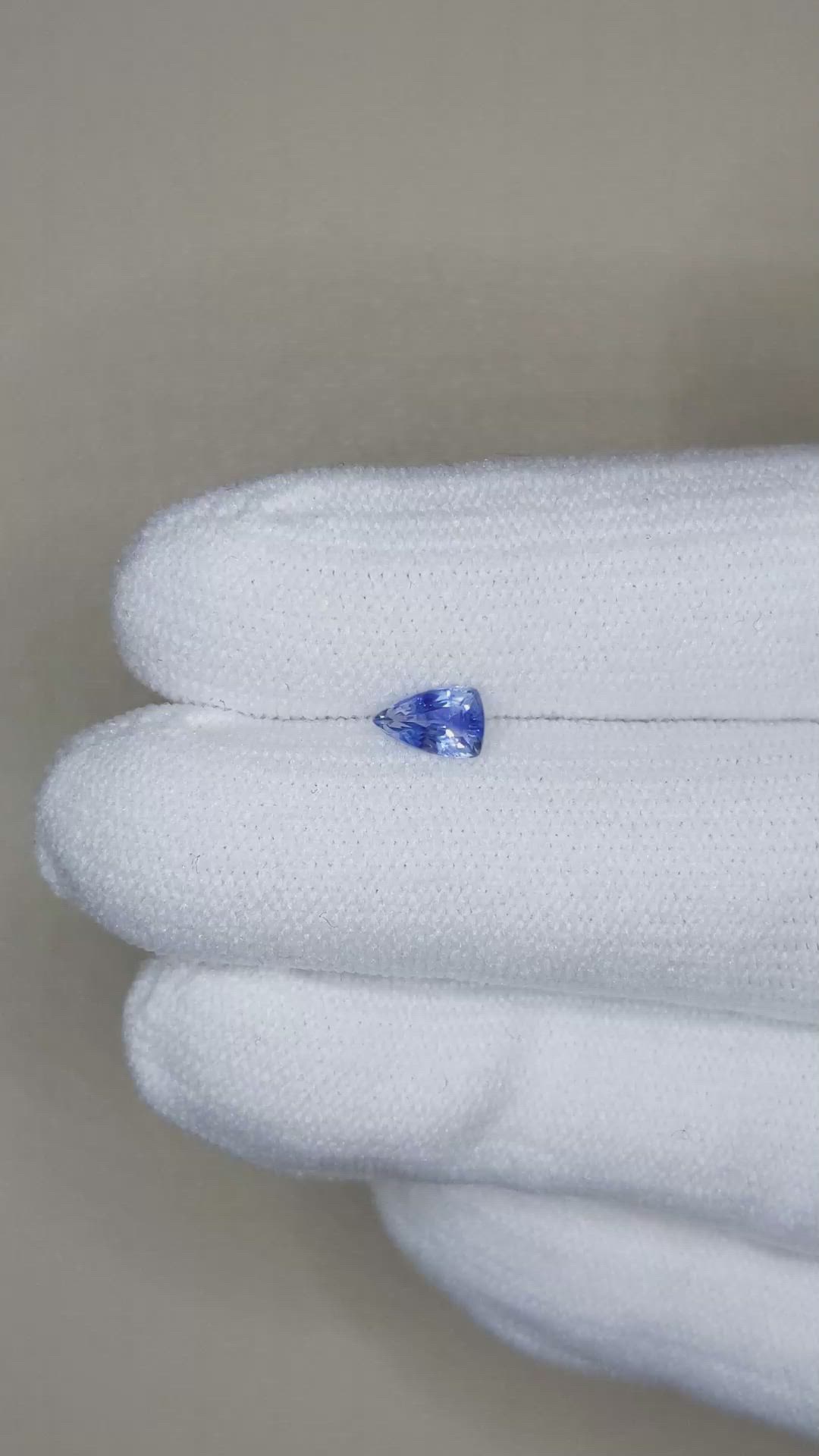 0.44 Ct. Bi Color Sapphire from Ceylon (Sri Lanka) Size Video