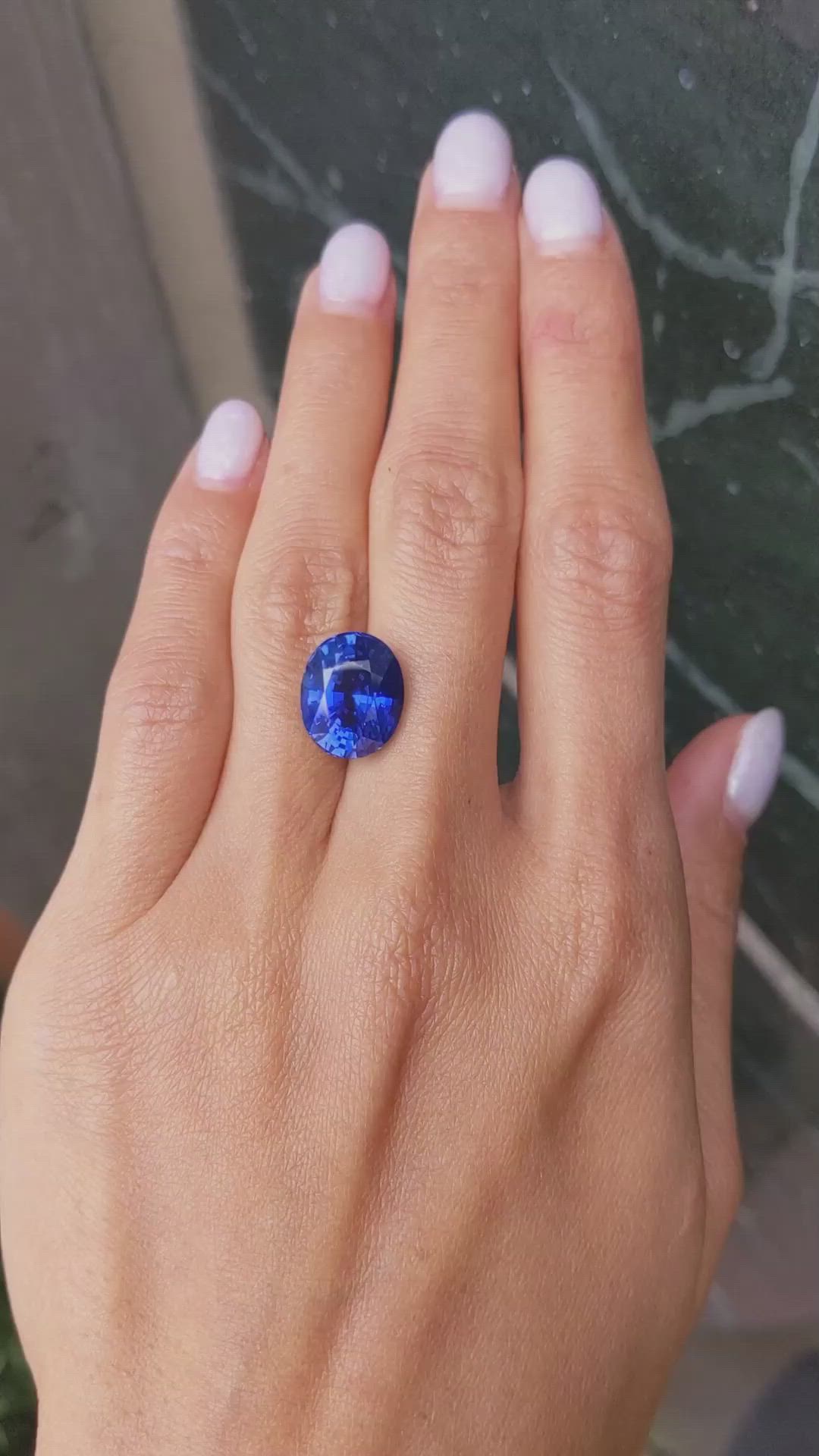 10.01 Ct. Blue Sapphire from Ceylon (Sri Lanka) Size Video