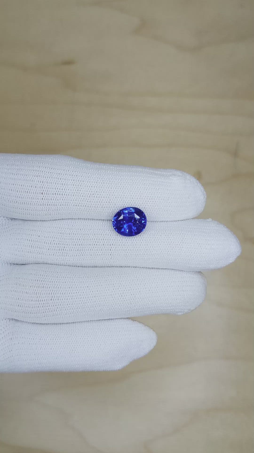 3.81 Ct. Blue Sapphire from Ceylon (Sri Lanka) Size Video