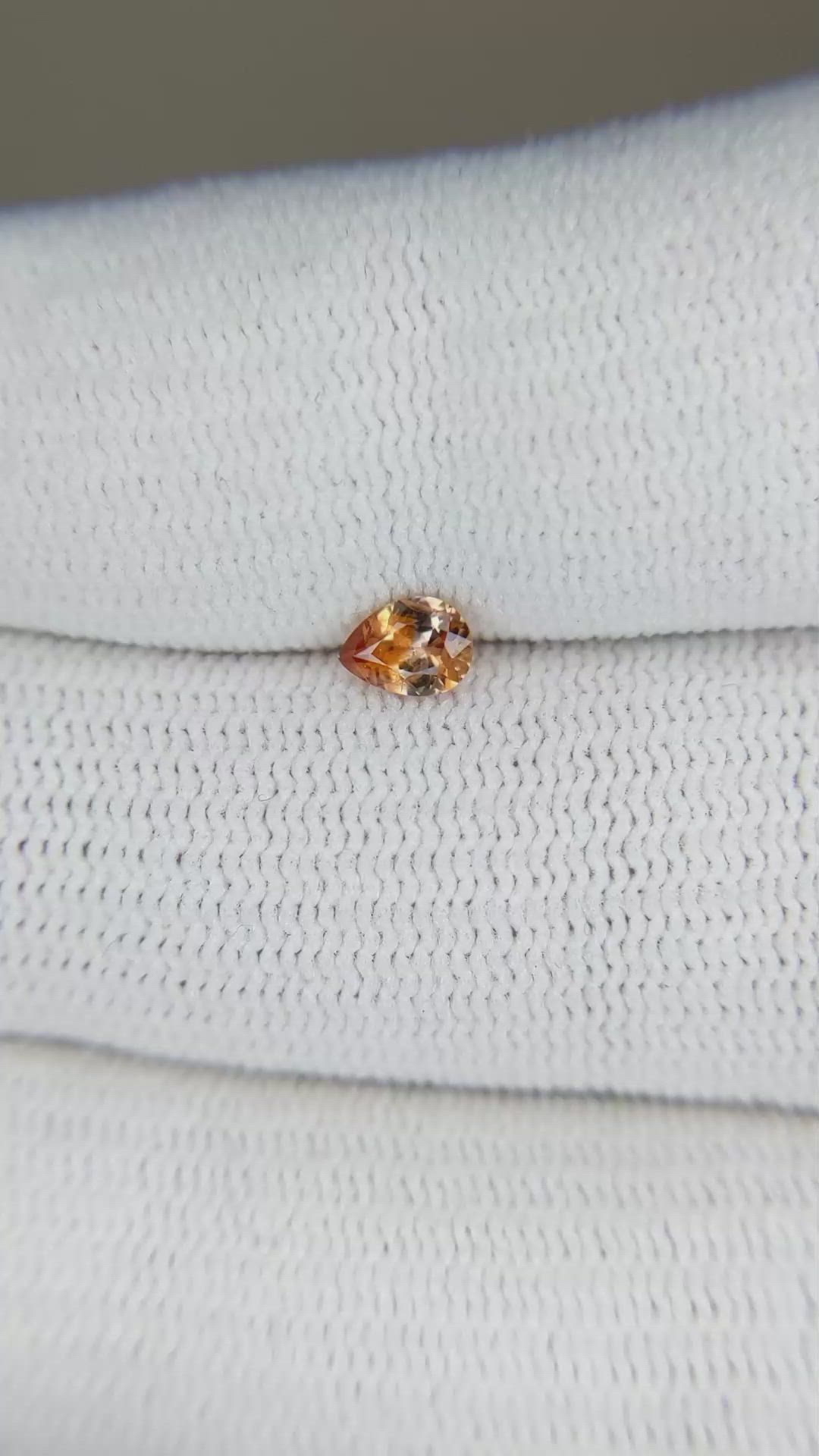 0.29 Ct. Bi Color Sapphire from Montana Size Video