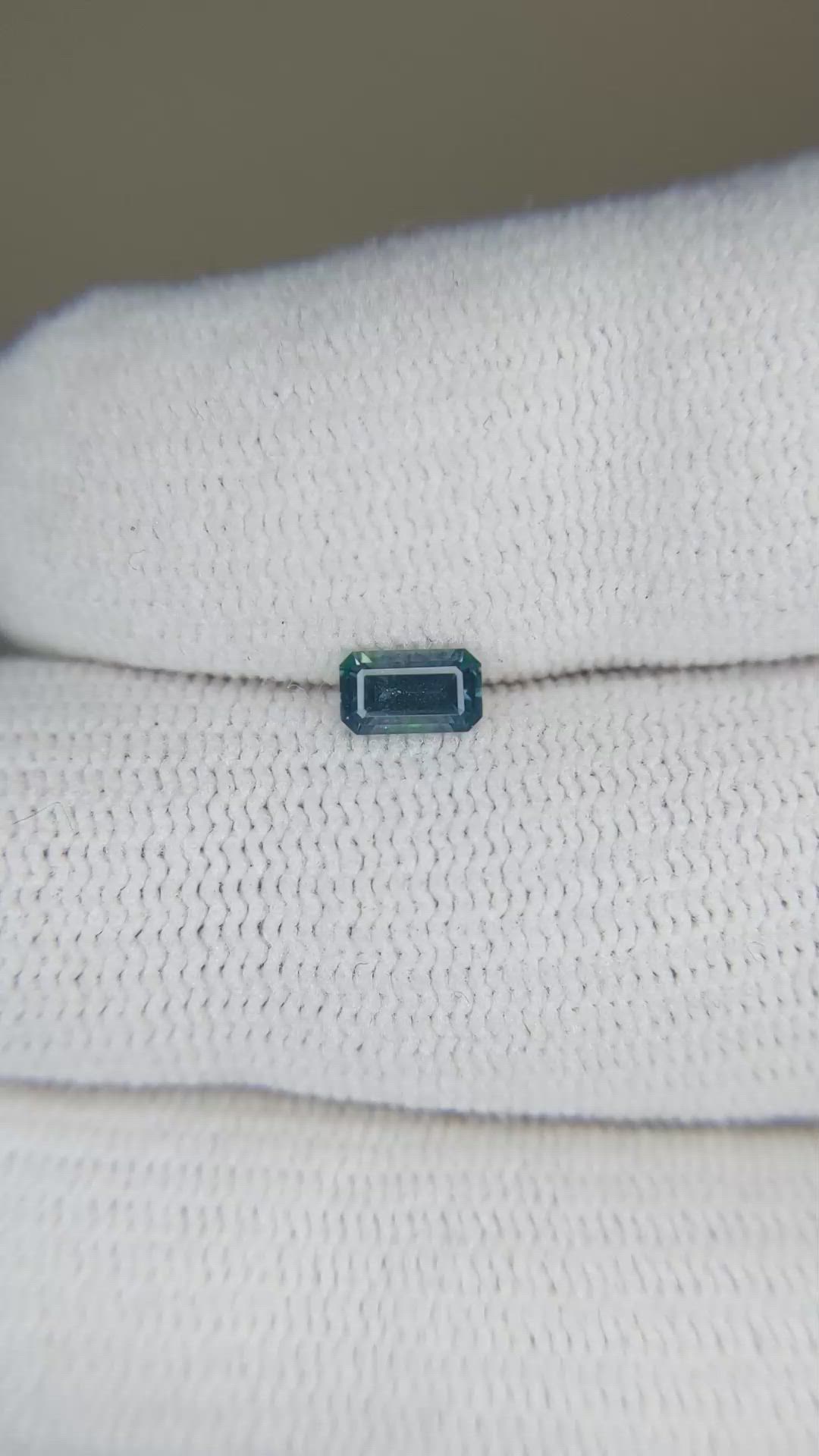 0.35 Ct. Bluish Green Sapphire from Montana Size Video