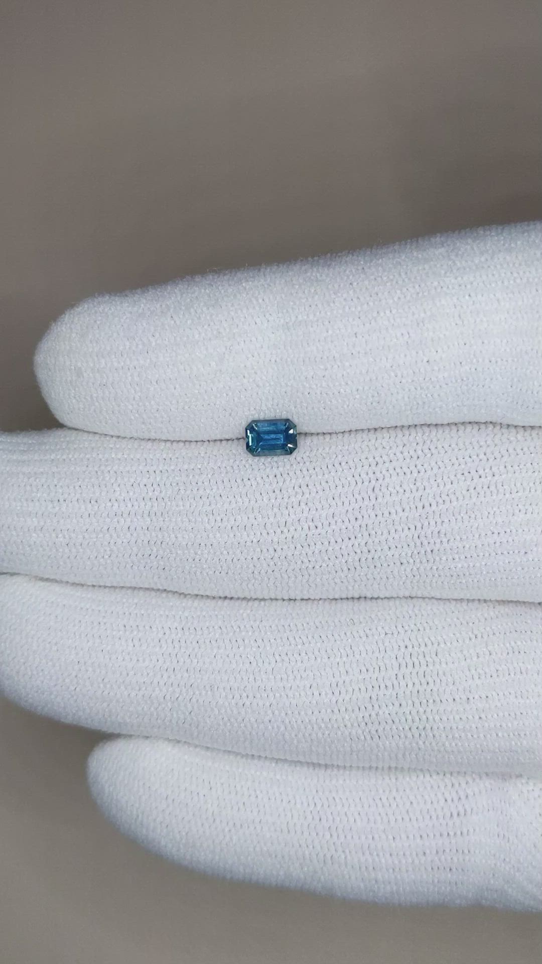 0.40 Ct. Greenish Blue Sapphire from Montana Size Video