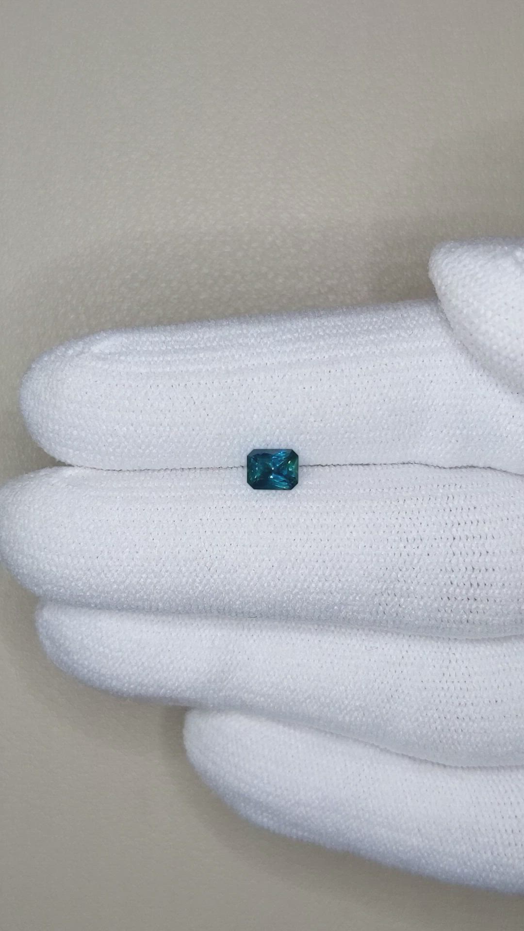 0.44 Ct. Greenish Blue Sapphire from Ceylon (Sri Lanka) Size Video