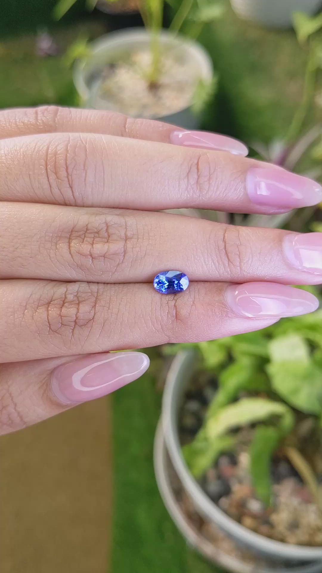 1.23 Ct. Blue Sapphire from Ceylon (Sri Lanka) Size Video