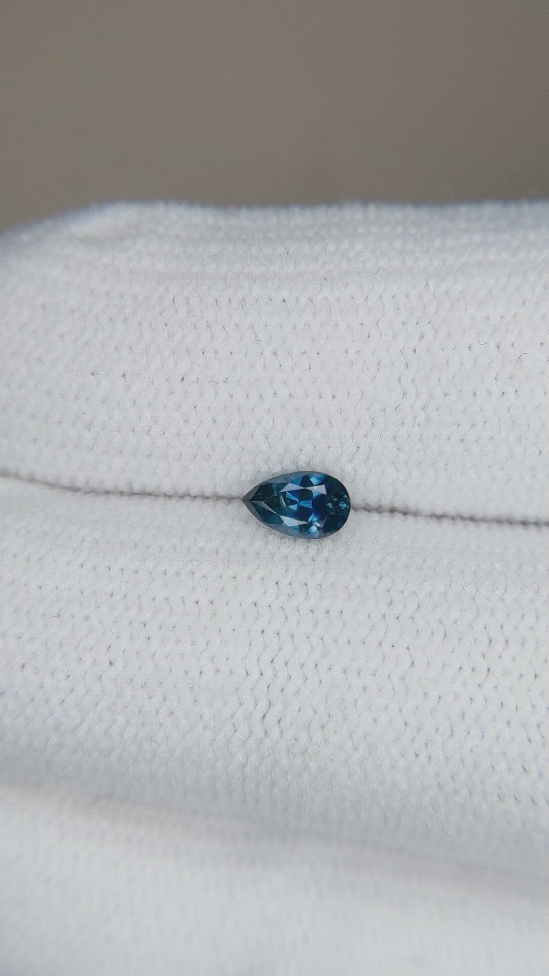 0.27 Ct. Blue Sapphire from Montana Size Video
