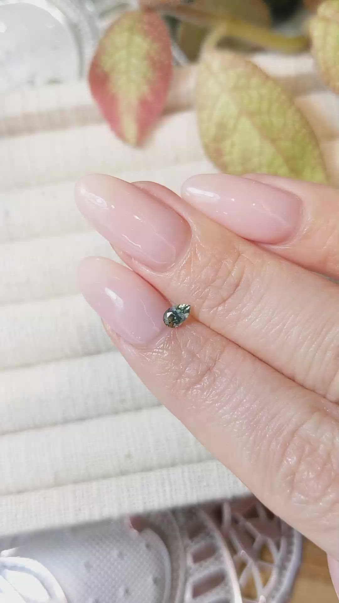 0.27 Ct. Bi Color Sapphire from Montana Size Video