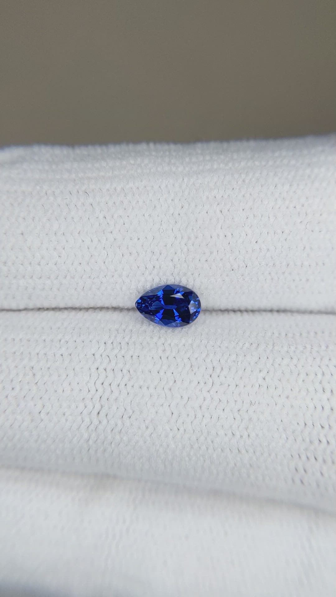 0.48 Ct. Blue Sapphire from Ceylon (Sri Lanka) Size Video