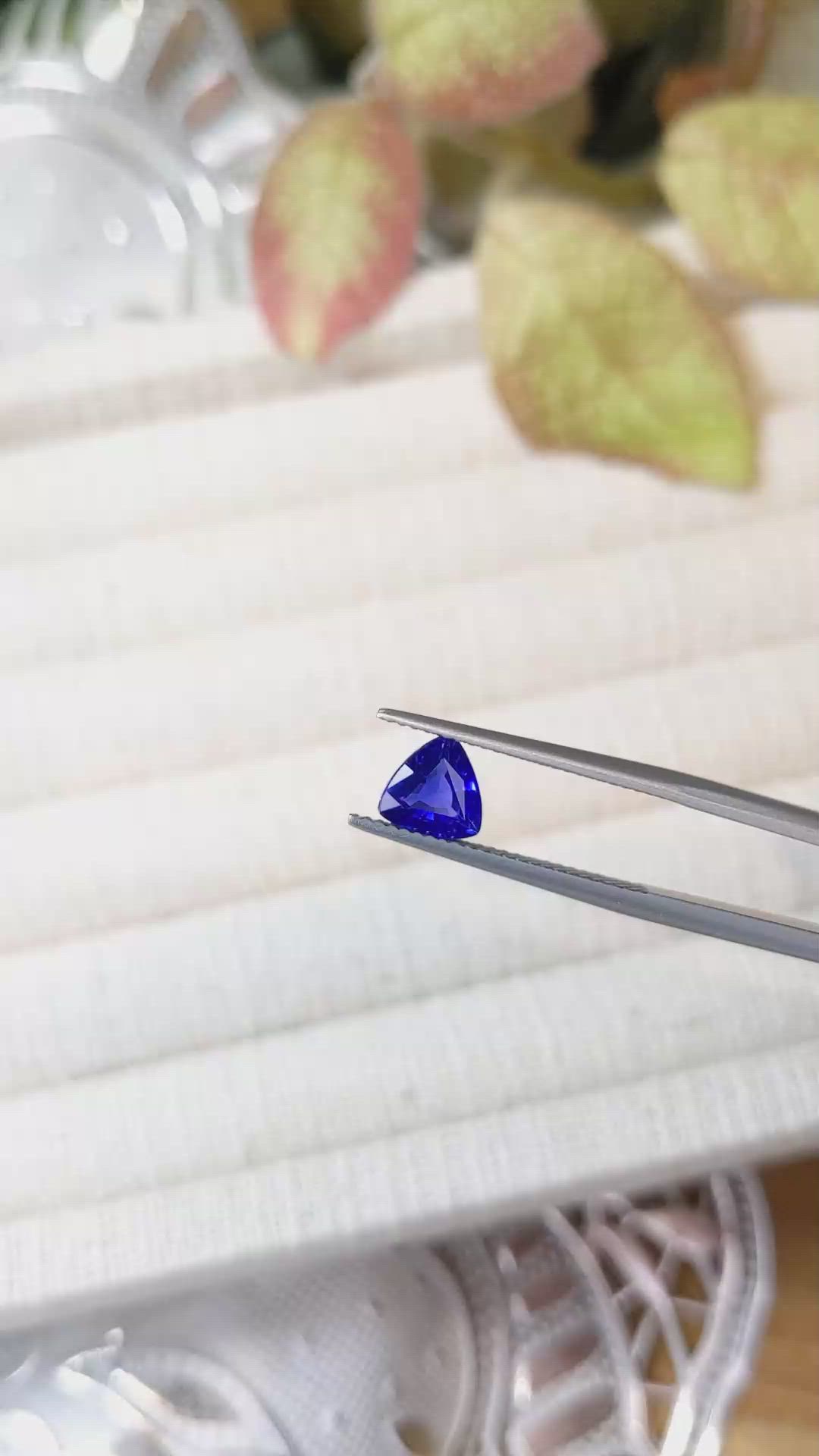 1.34 Ct. Blue Sapphire from Ceylon (Sri Lanka) Size Video