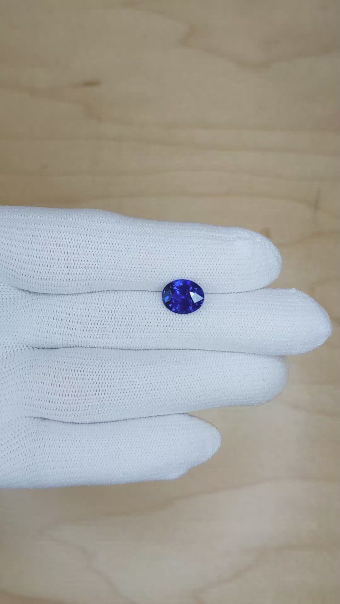 3.11 Ct. Blue Sapphire from Ceylon (Sri Lanka) Size Video