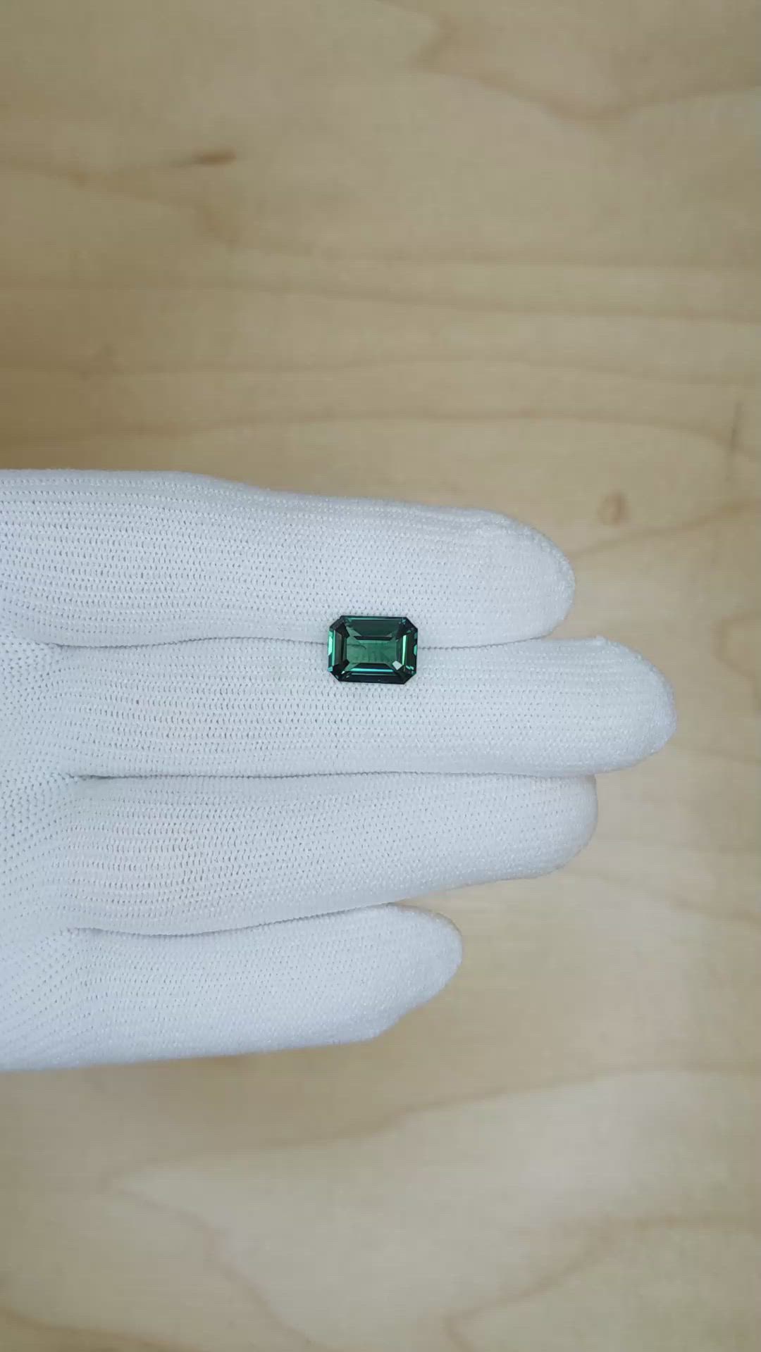 3.08 Ct. Bluish Green Sapphire from Ceylon (Sri Lanka) Size Video