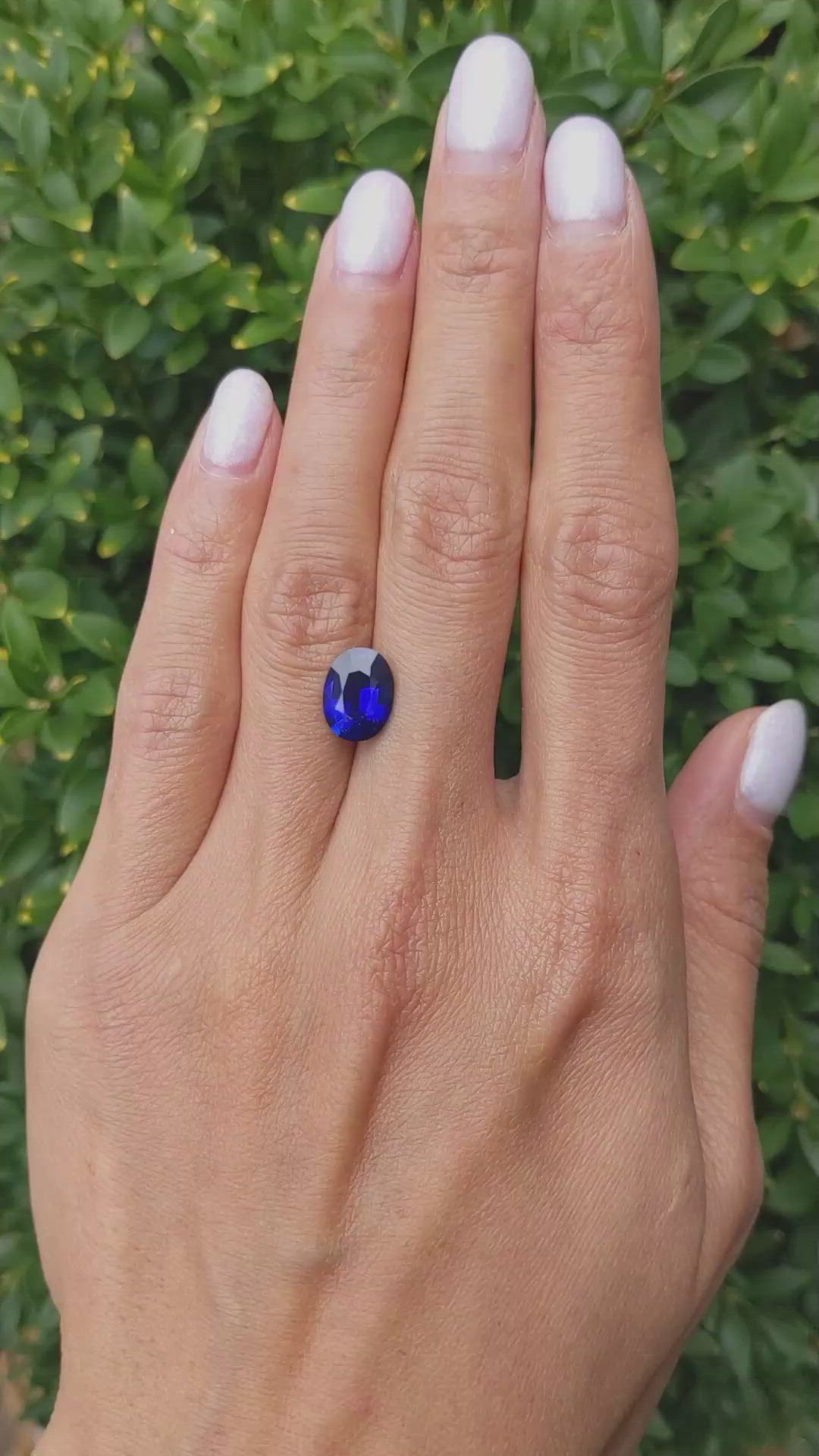 3.10 Ct. Blue Sapphire from Ceylon (Sri Lanka) Size Video