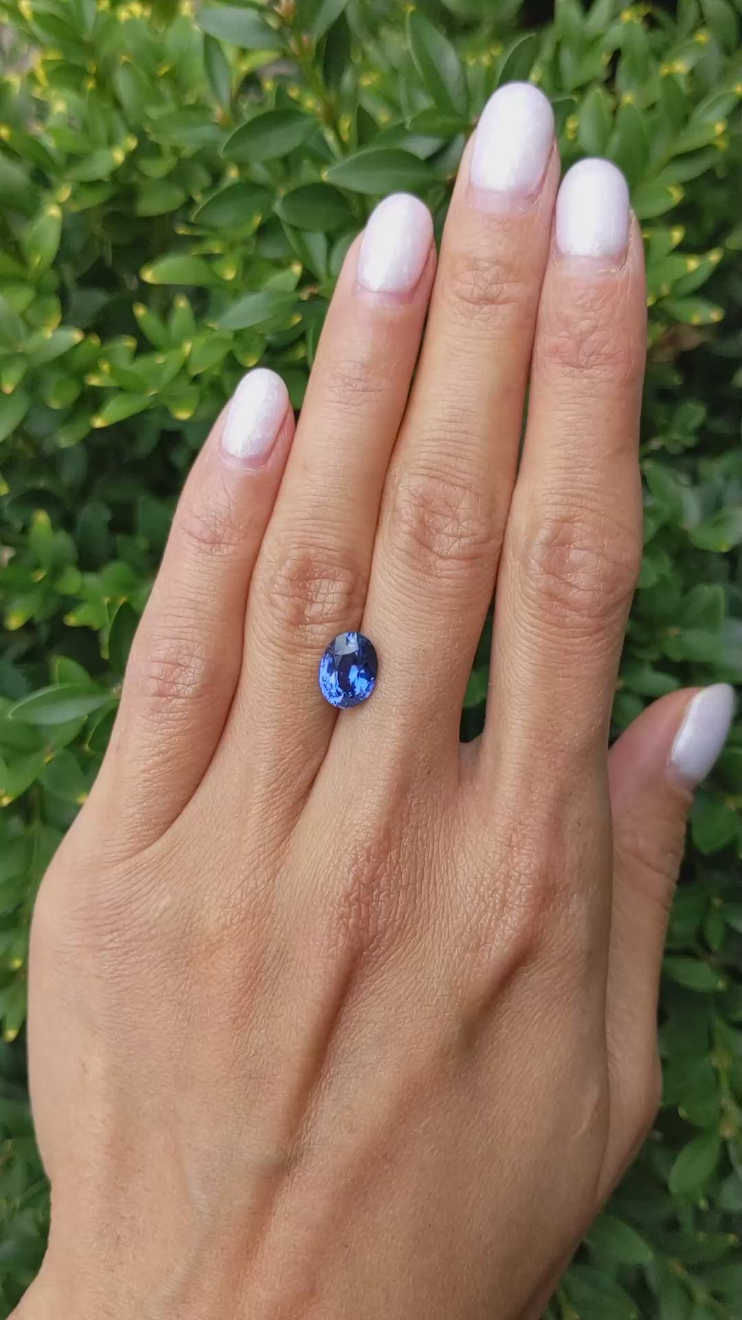 3.19 Ct. Blue Sapphire from Ceylon (Sri Lanka) Size Video