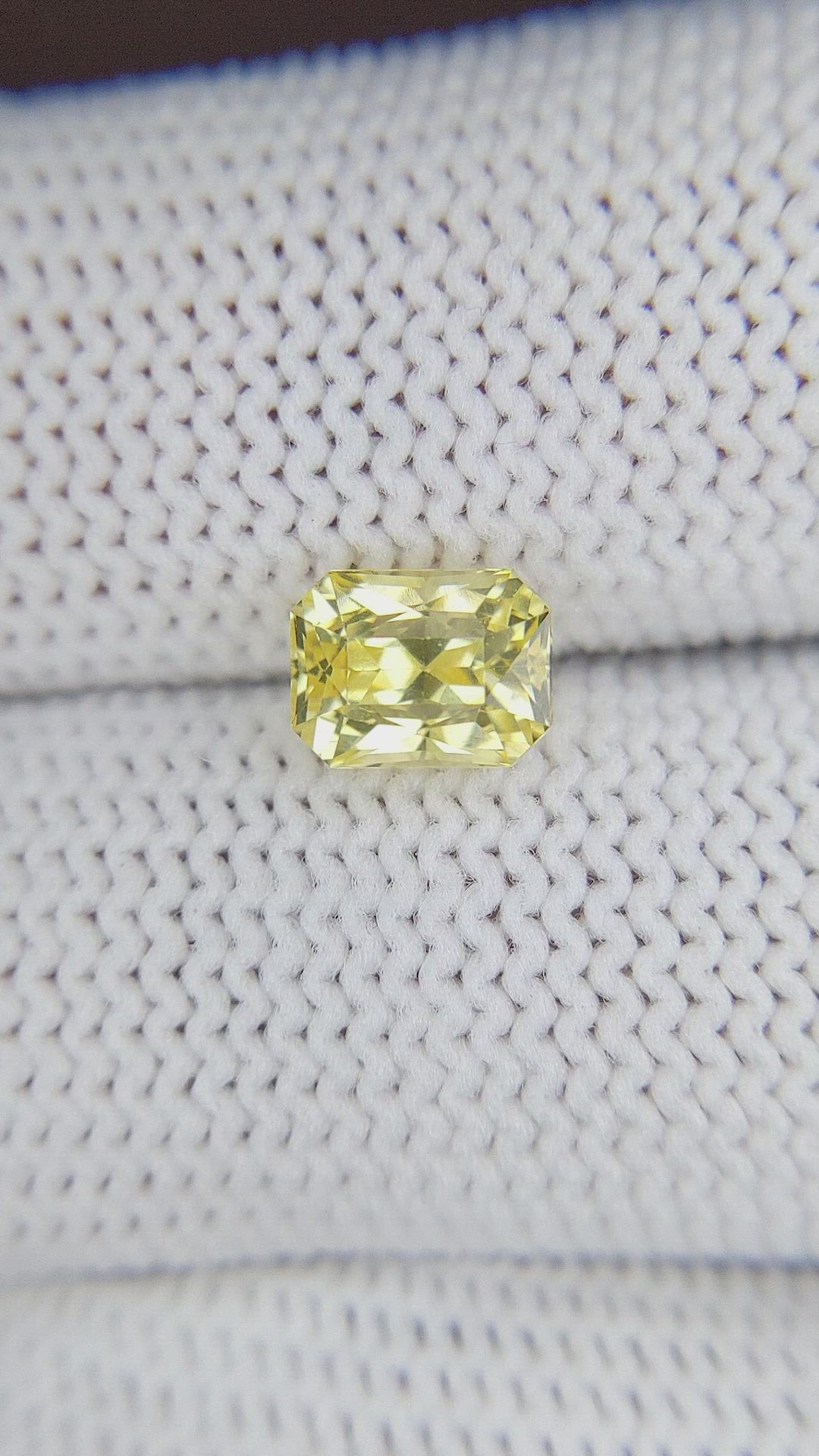 2.08 Ct. Yellow Sapphire from Ceylon (Sri Lanka) Size Video