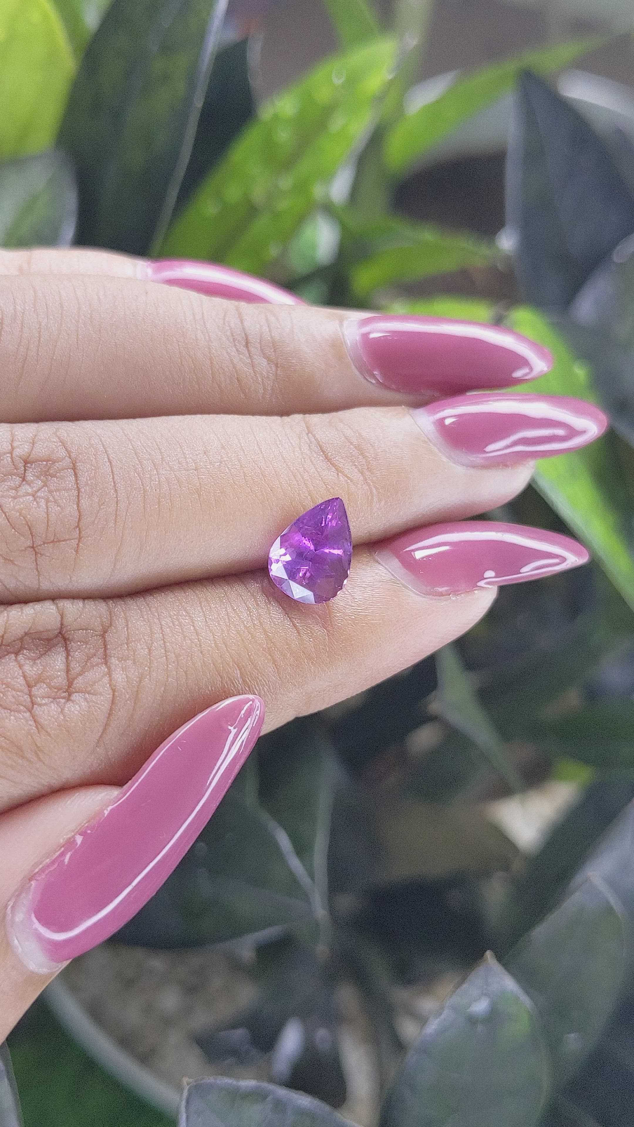 2.25 Ct. Purple Sapphire from Ceylon (Sri Lanka) Size Video