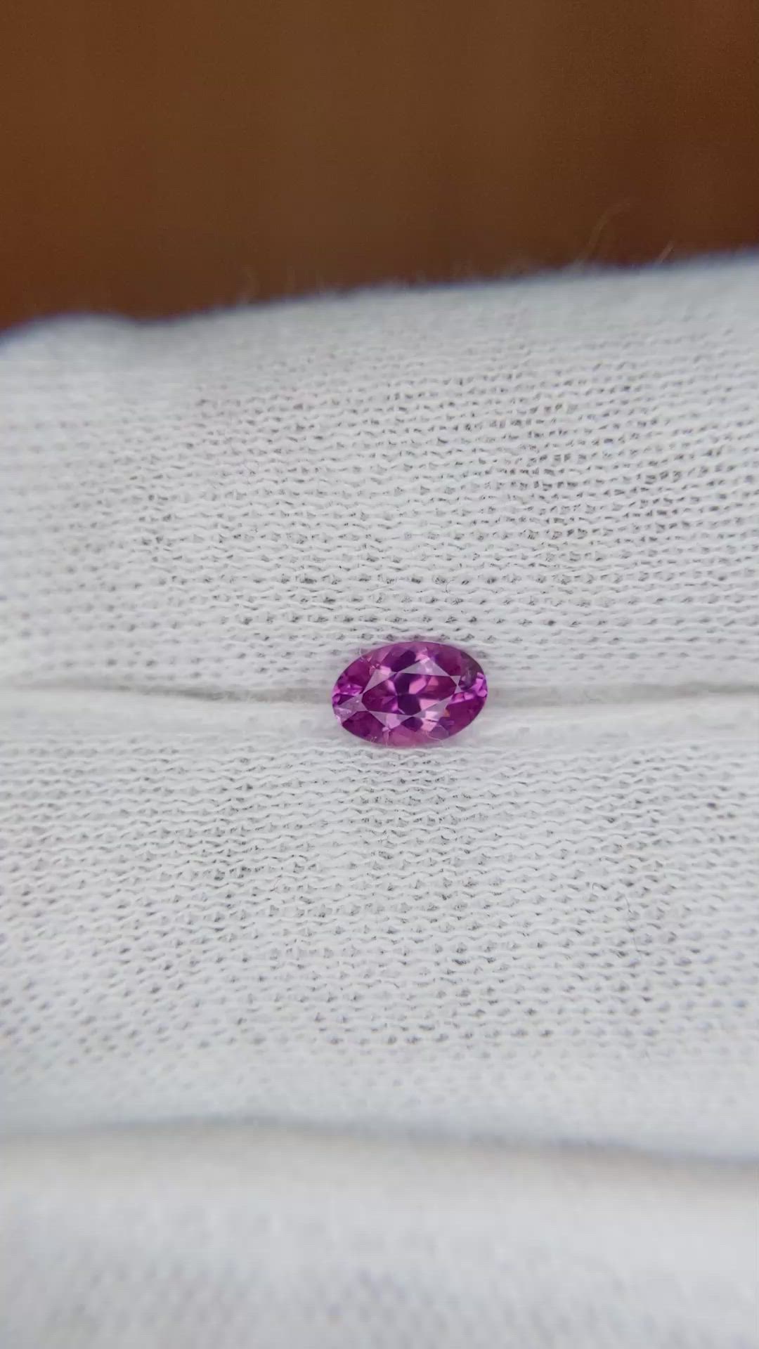 0.57 Ct. Pinkish Purple Sapphire from Ceylon (Sri Lanka) Size Video