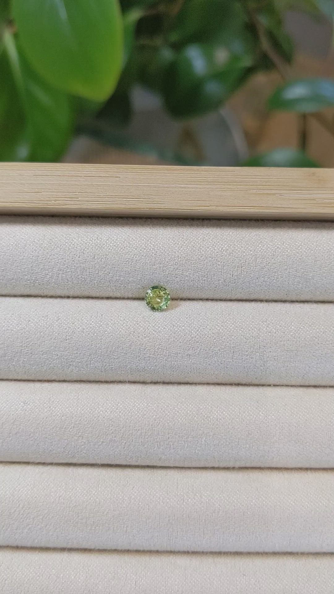 0.50 Ct. Bi Color Sapphire from Madagascar Size Video