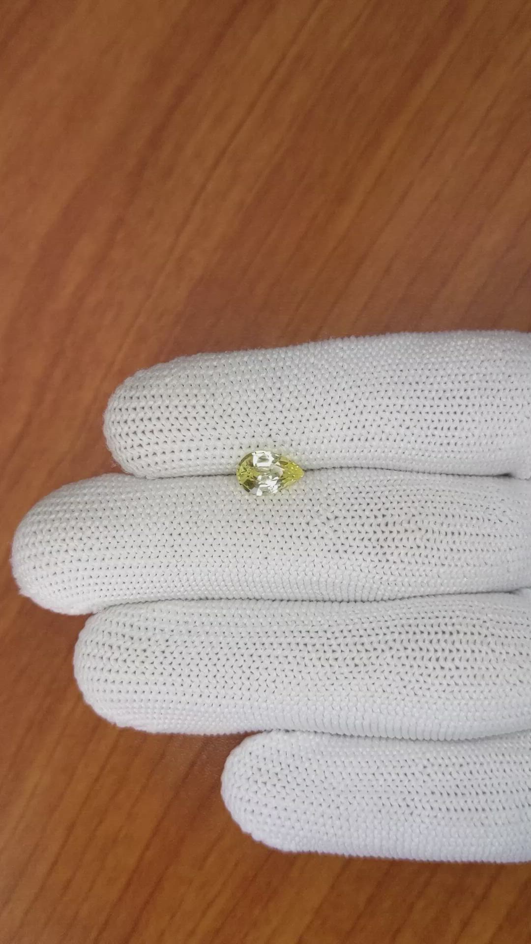 1.26 Ct. Yellow Sapphire from Ceylon (Sri Lanka) Size Video