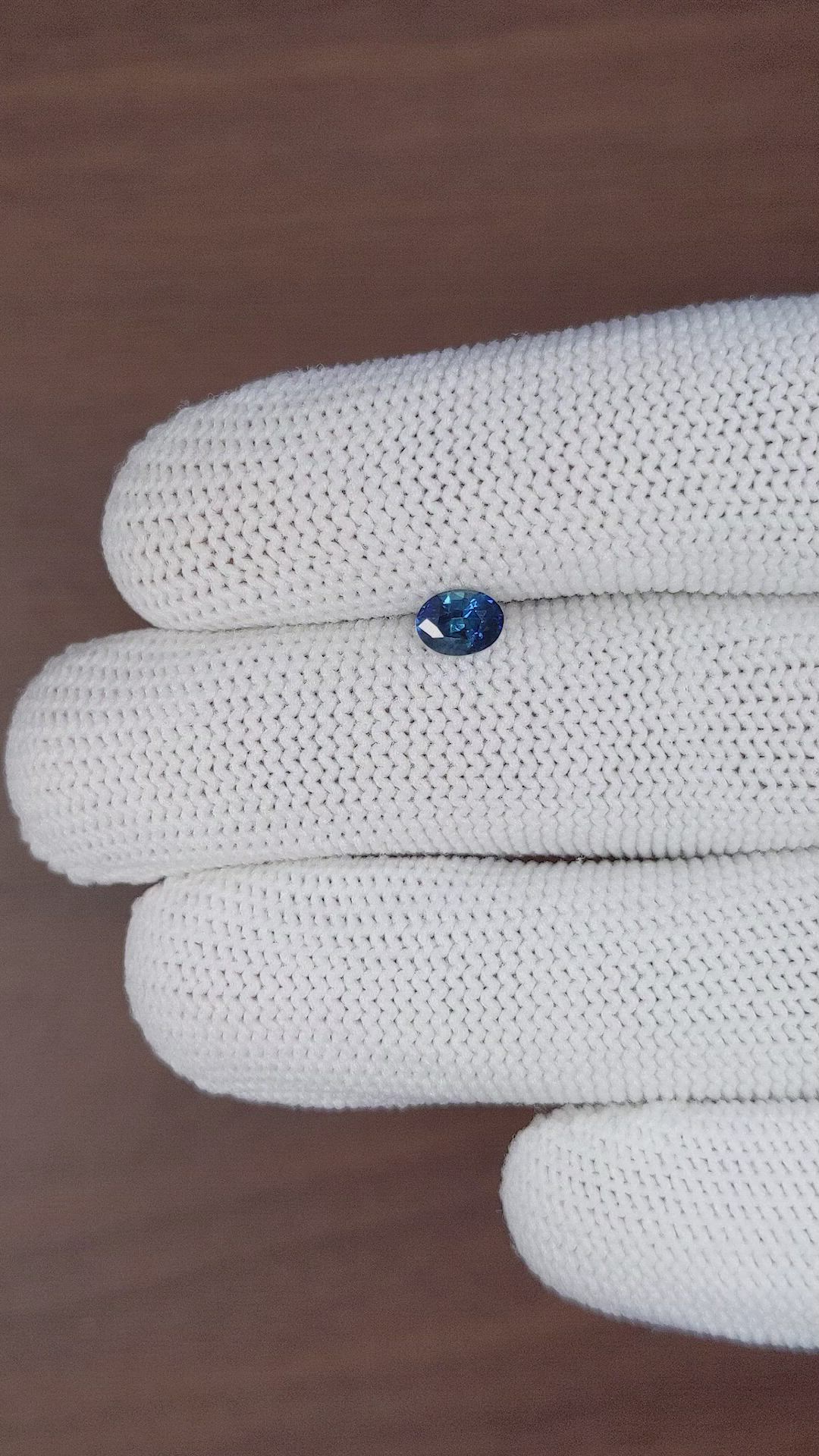 0.66 Ct. Greenish Blue Sapphire from Ceylon (Sri Lanka) Size Video