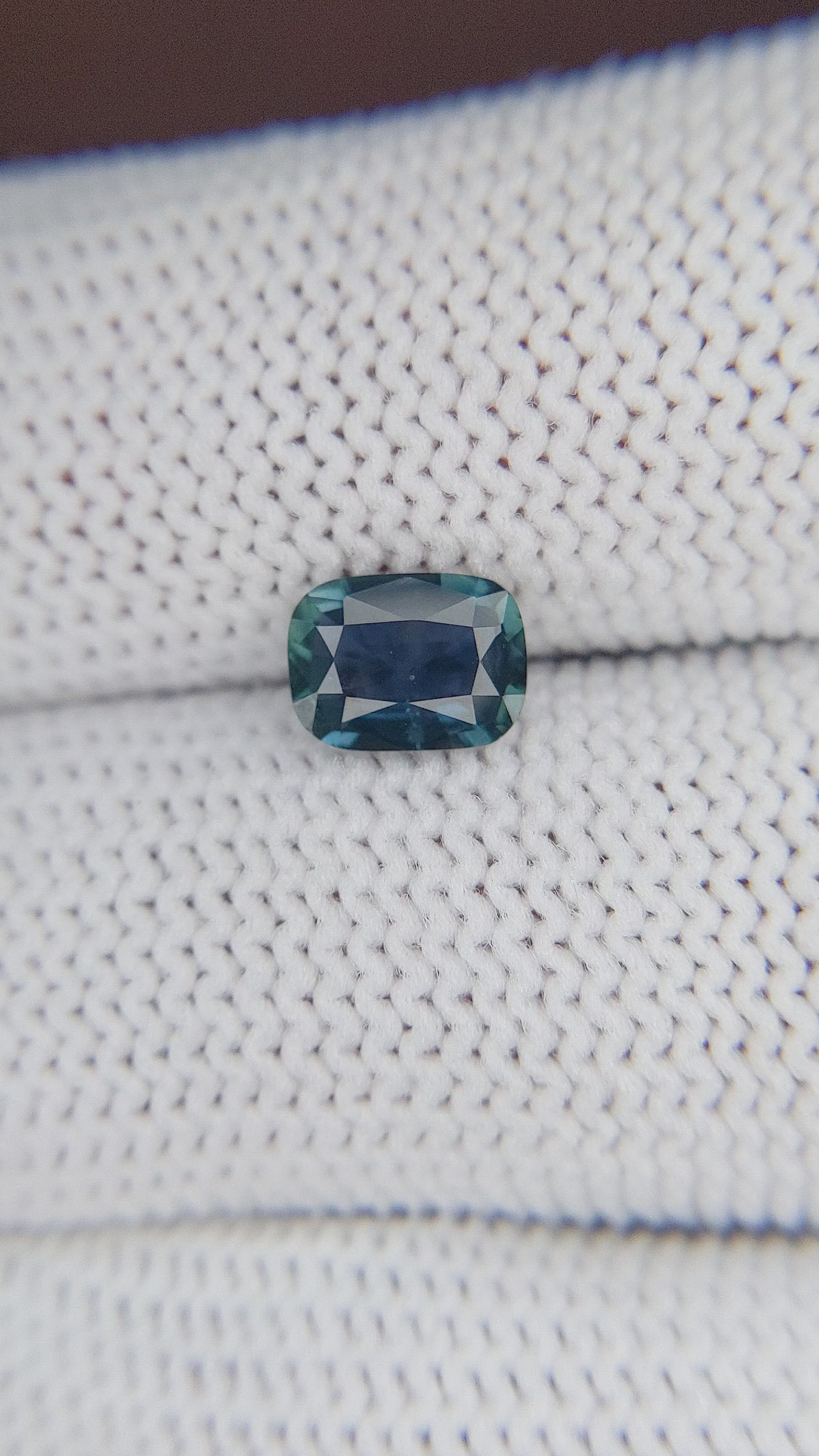 1.04 Ct. Greenish Blue Sapphire from Ceylon (Sri Lanka) Size Video