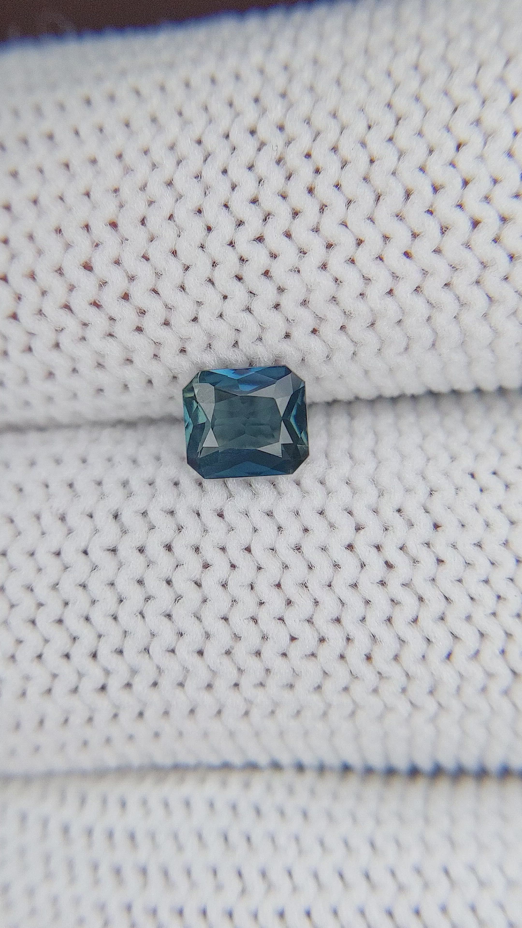 0.70 Ct. Greenish Blue Sapphire from Ceylon (Sri Lanka) Size Video