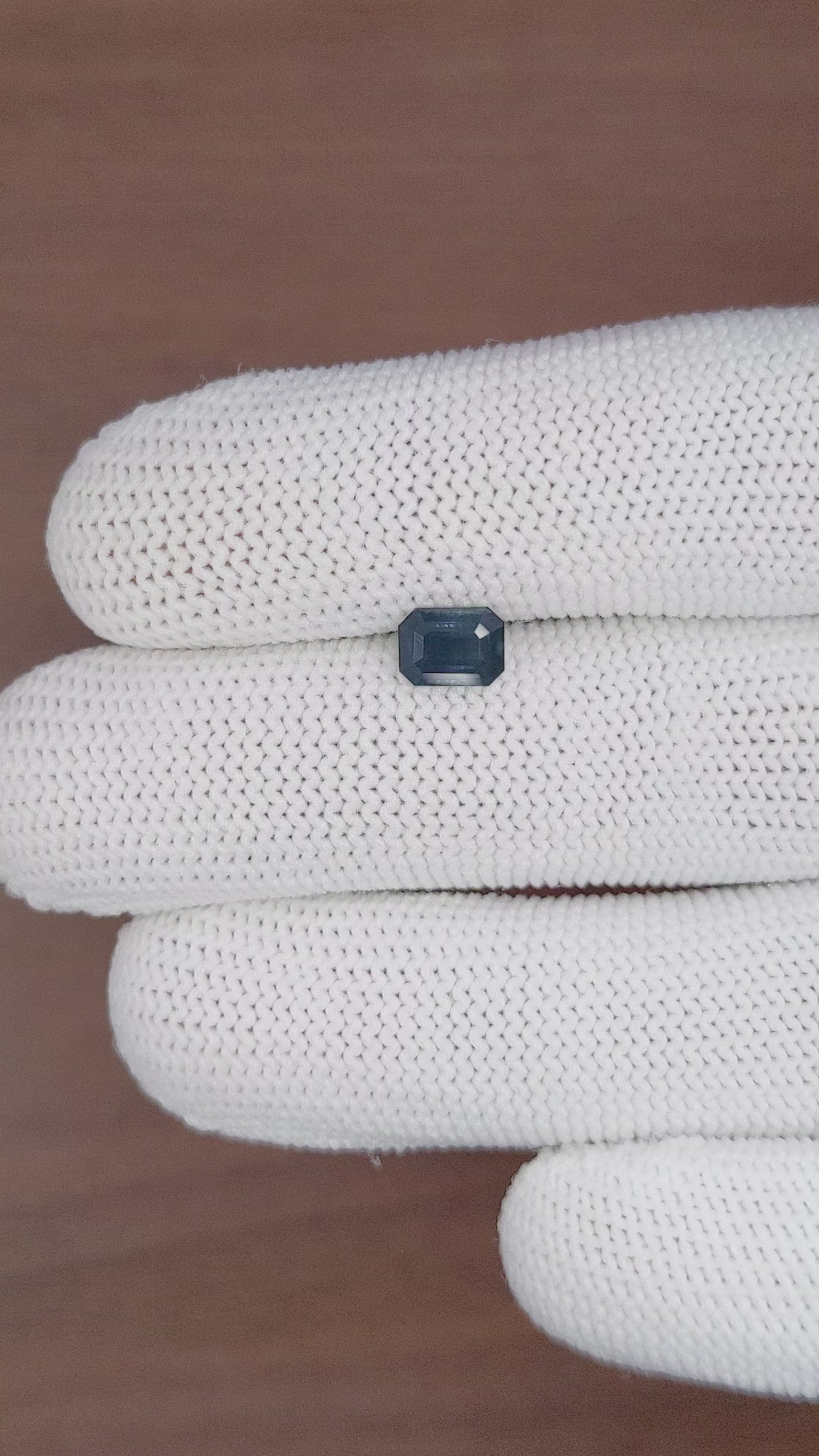 1.10 Ct. Greenish Blue Sapphire from Ceylon (Sri Lanka) Size Video