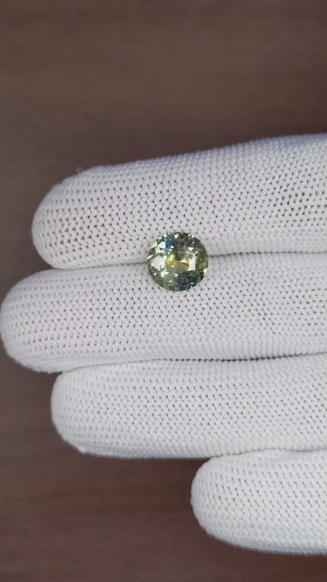 3.53 Ct. Bi Color Sapphire from Madagascar Size Video