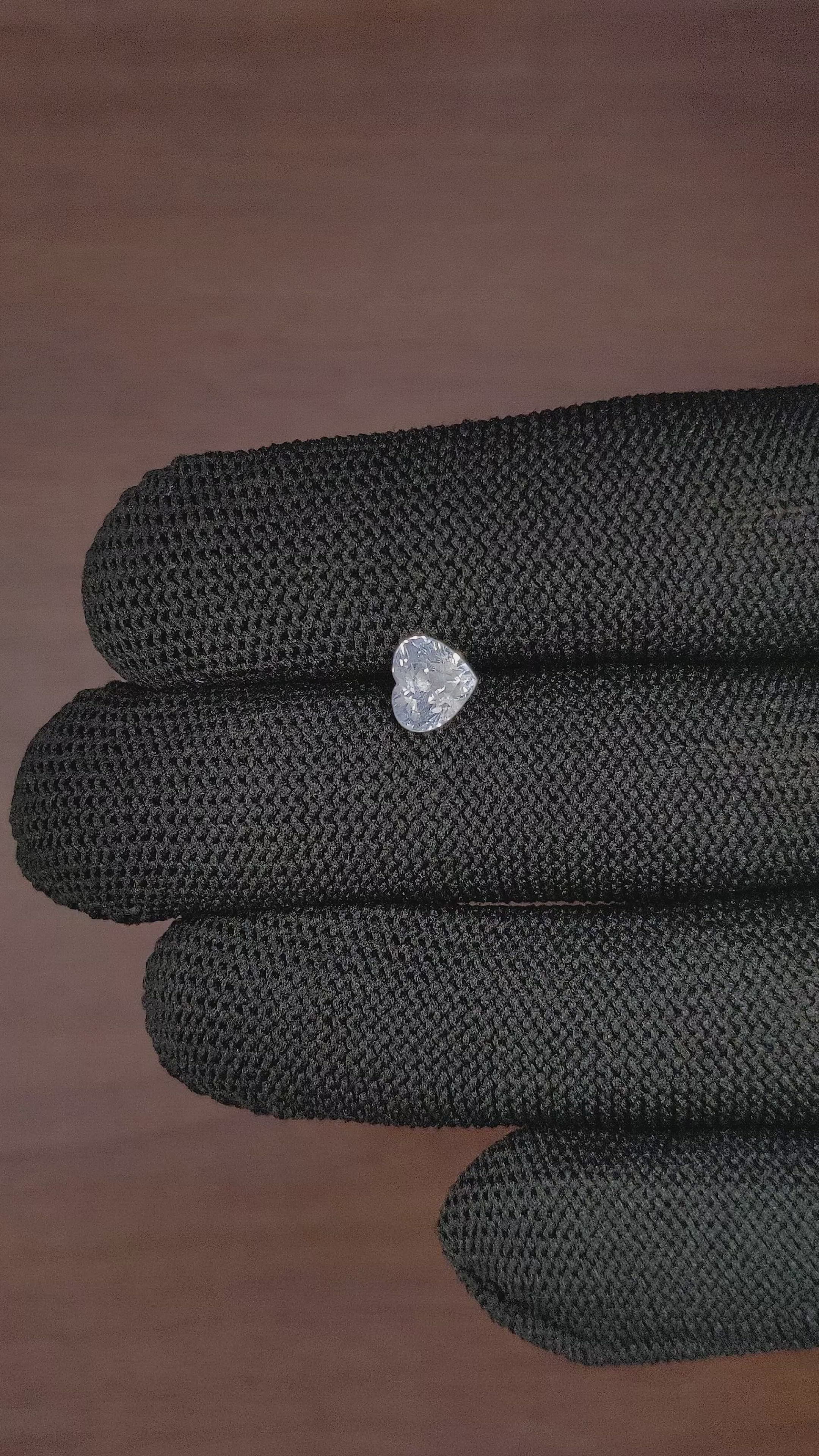 1.54 Ct. White Sapphire from Ceylon (Sri Lanka) Size Video