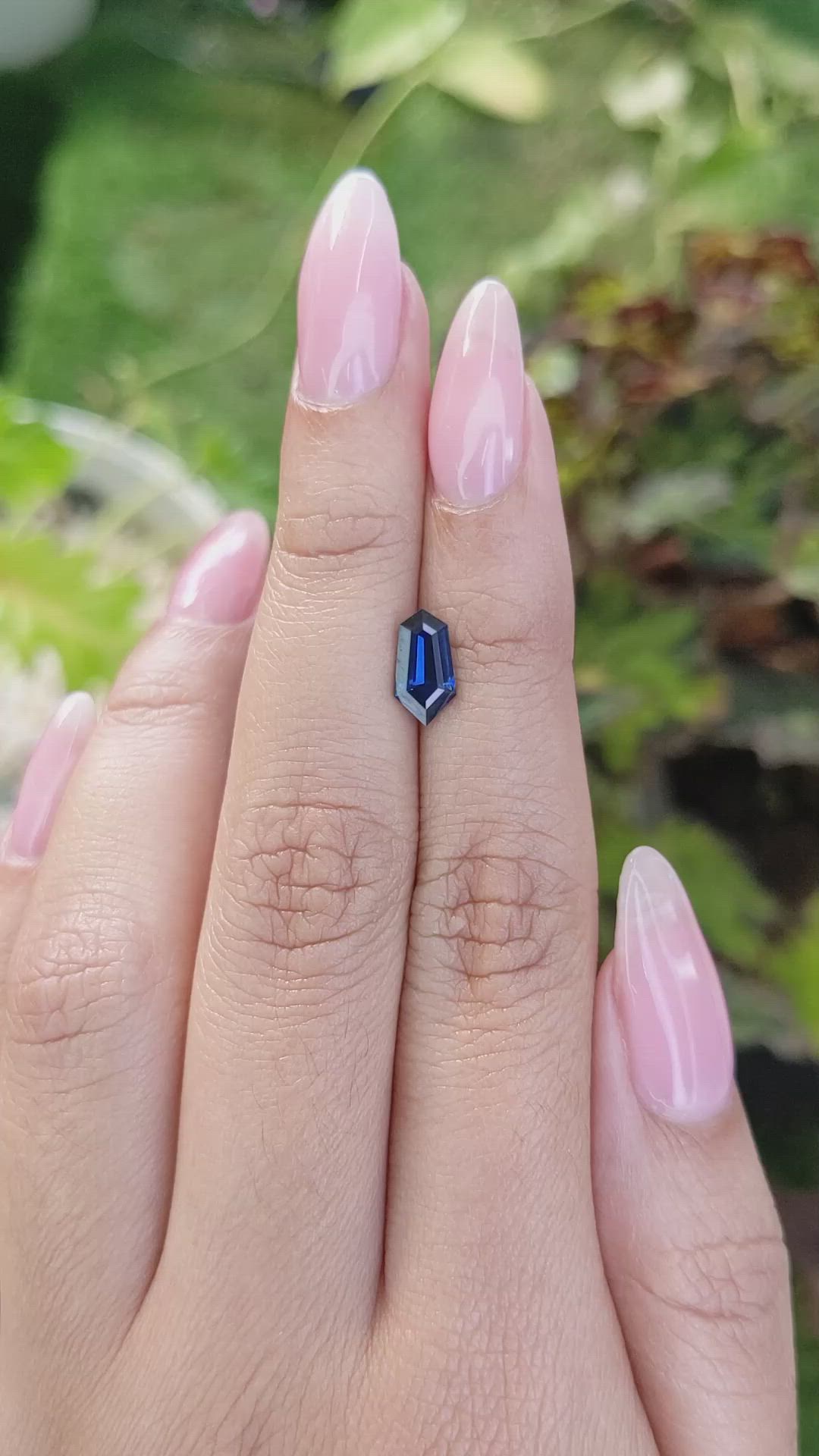 1.19 Ct. Blue Sapphire from Ceylon (Sri Lanka) Size Video