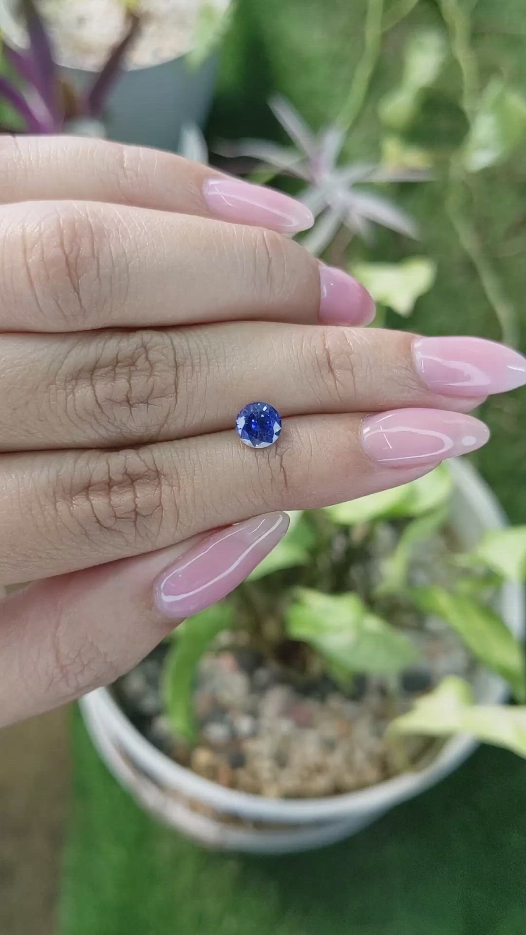 1.12 Ct. Blue Sapphire from Ceylon (Sri Lanka) Size Video