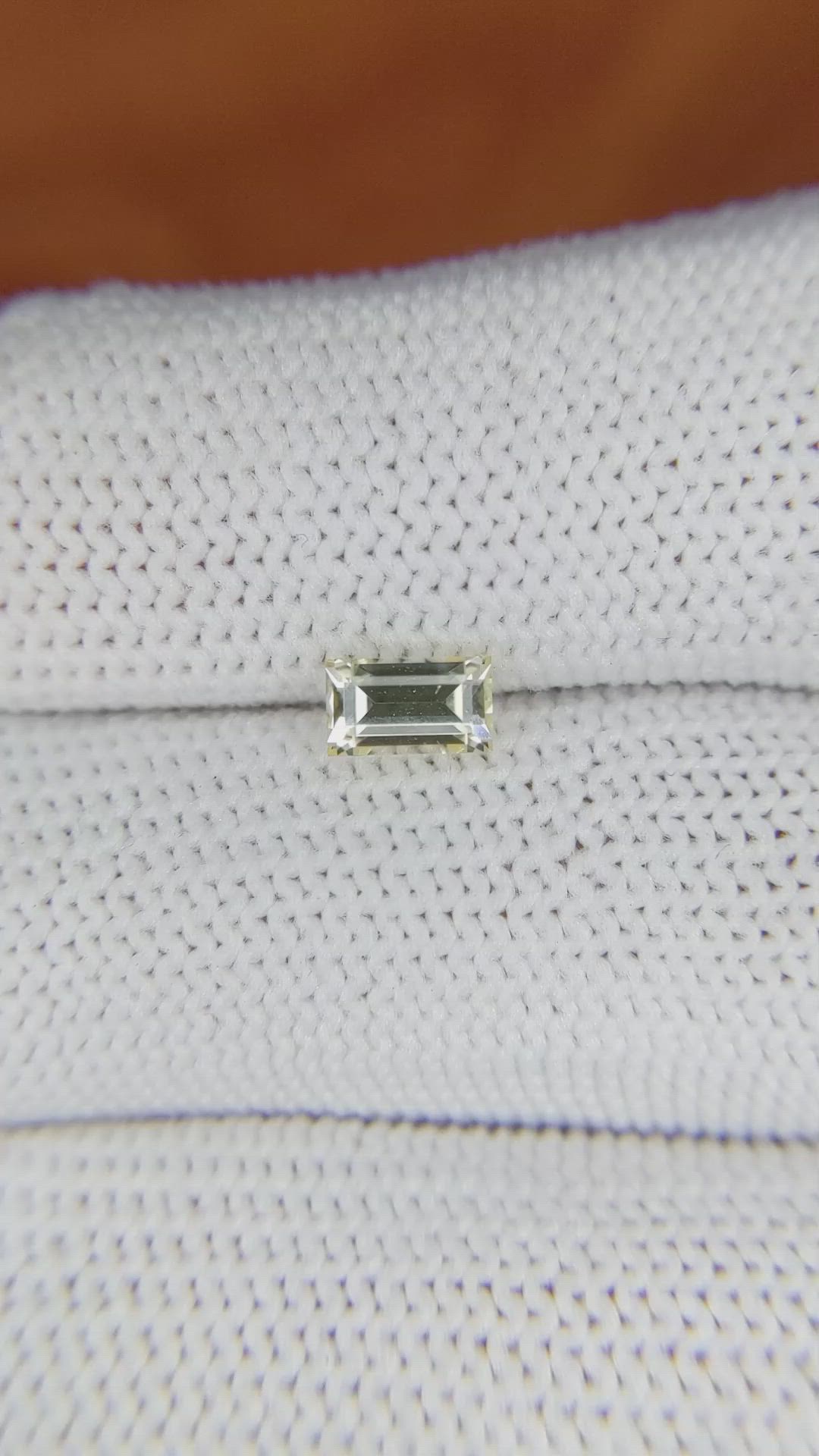 0.88 Ct. Yellow Sapphire from Ceylon (Sri Lanka) Size Video