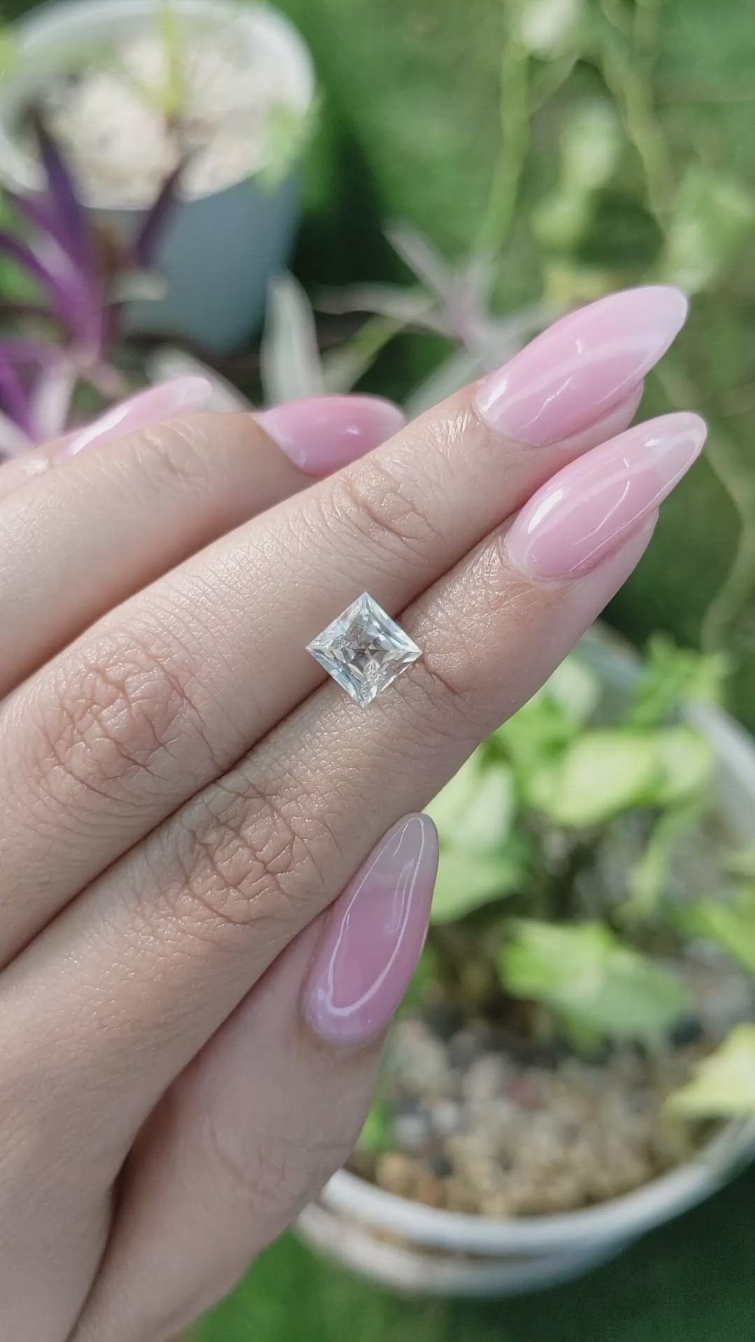 1.90 Ct. Yellow Sapphire from Ceylon (Sri Lanka) Size Video