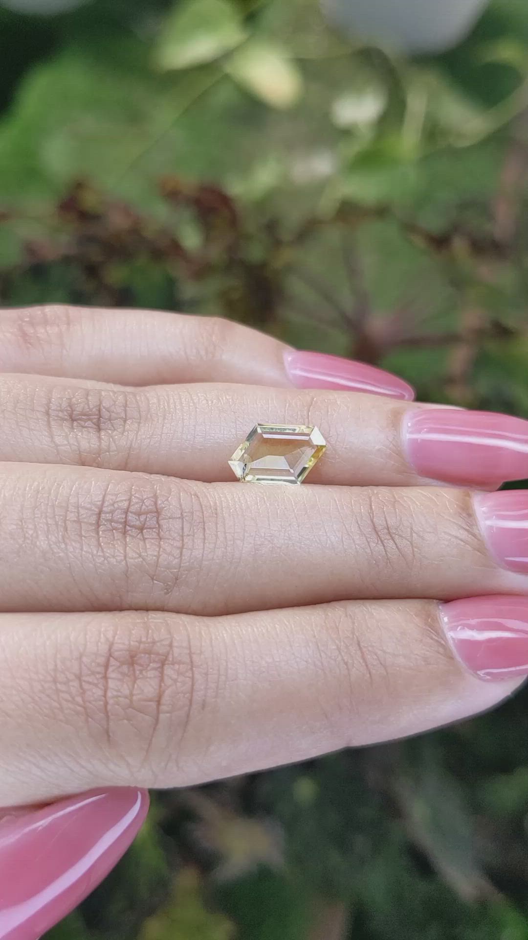 1.88 Ct. Yellow Sapphire from Ceylon (Sri Lanka) Size Video