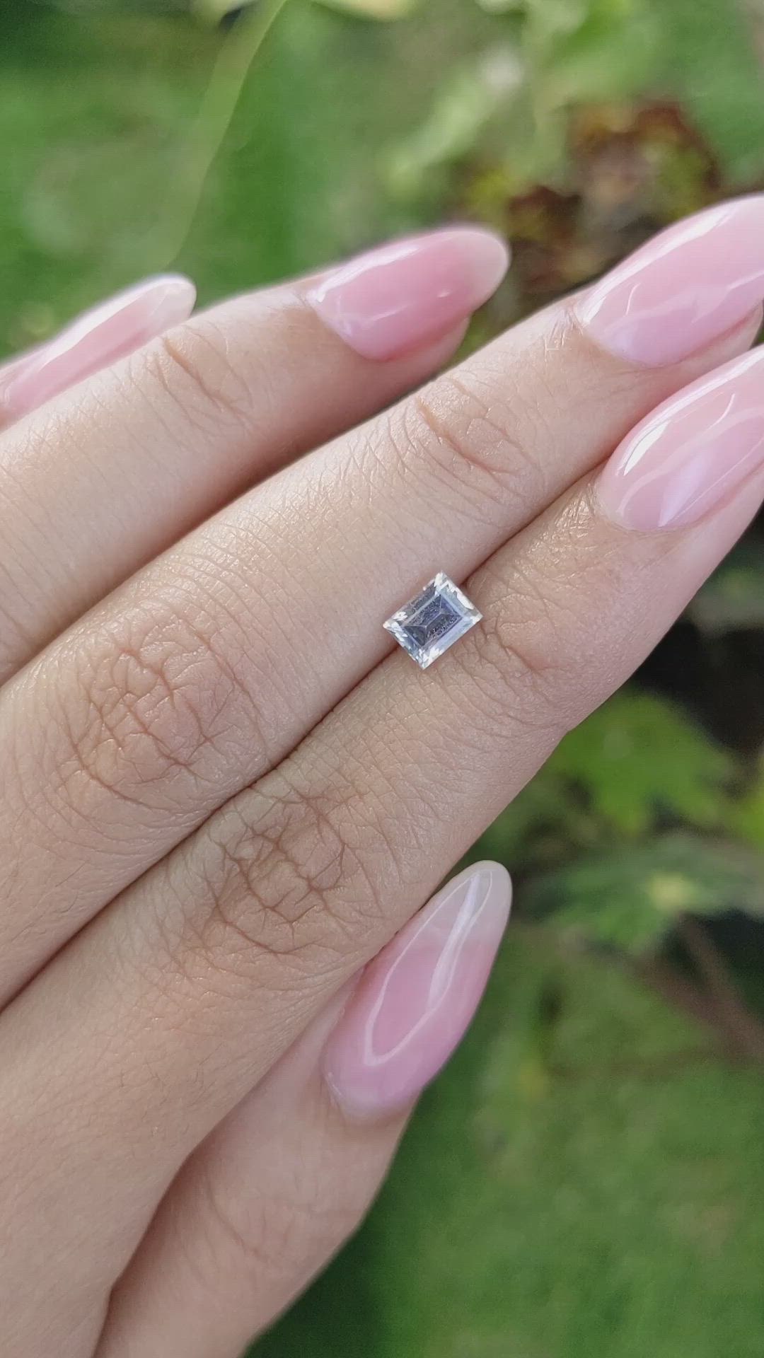 0.90 Ct. White Sapphire from Ceylon (Sri Lanka) Size Video